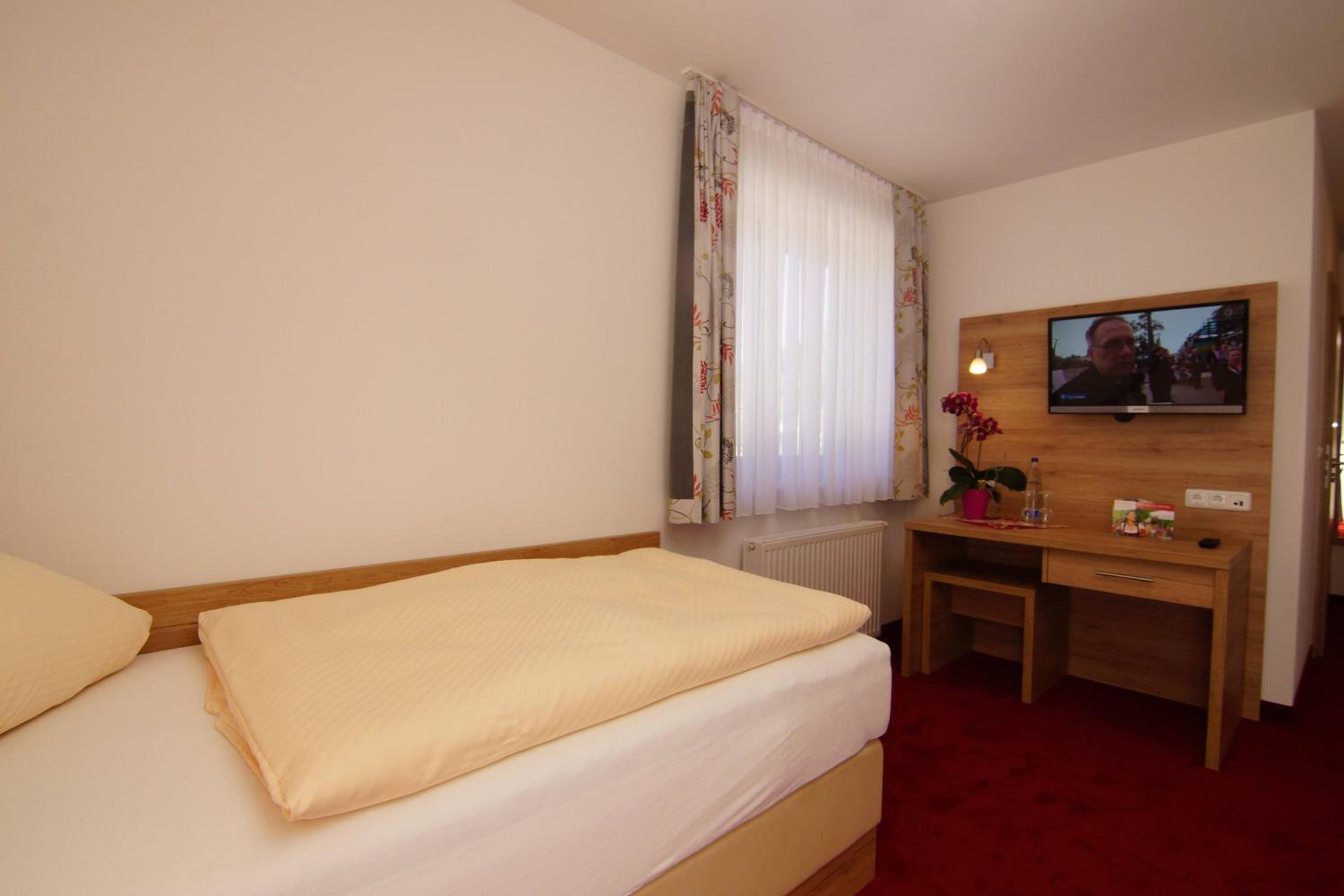 Single Room with Balcony photo 1