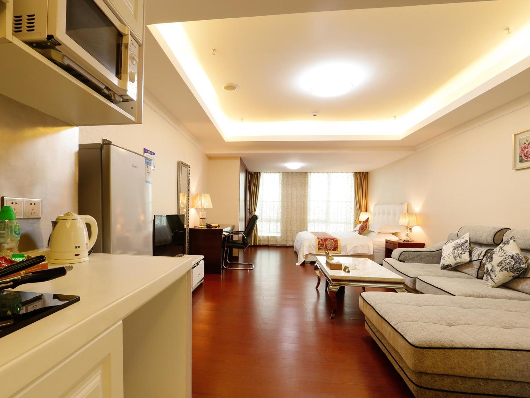 Executive Queen Room - Photo 6