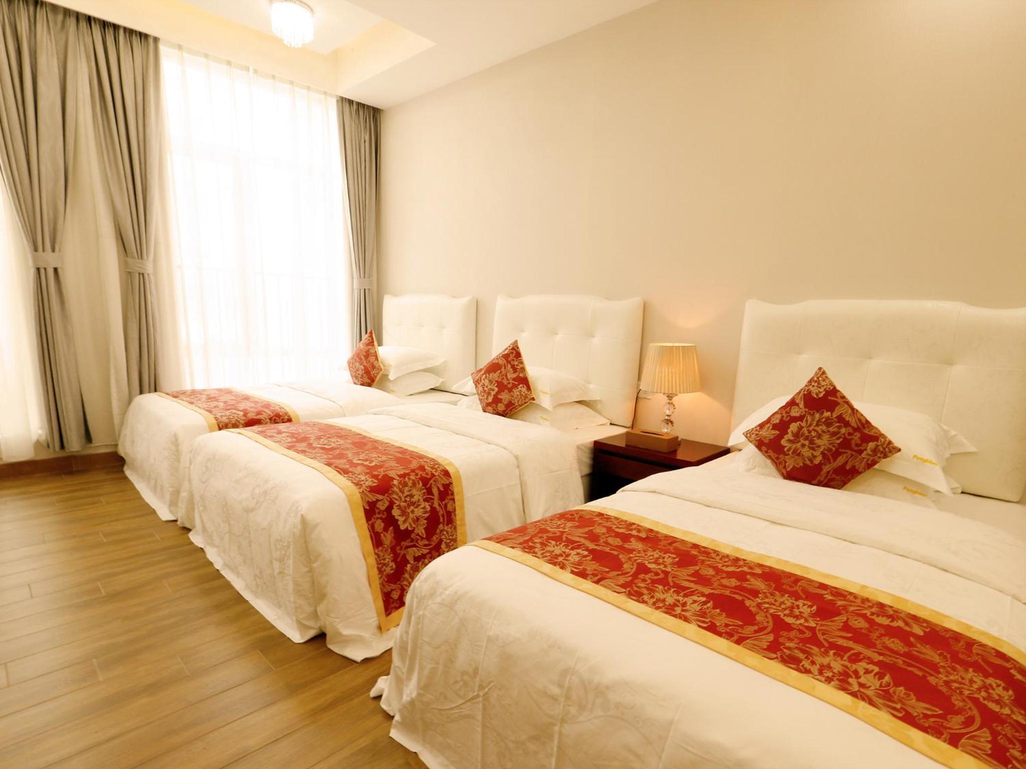 Deluxe Triple Room - Photo 1