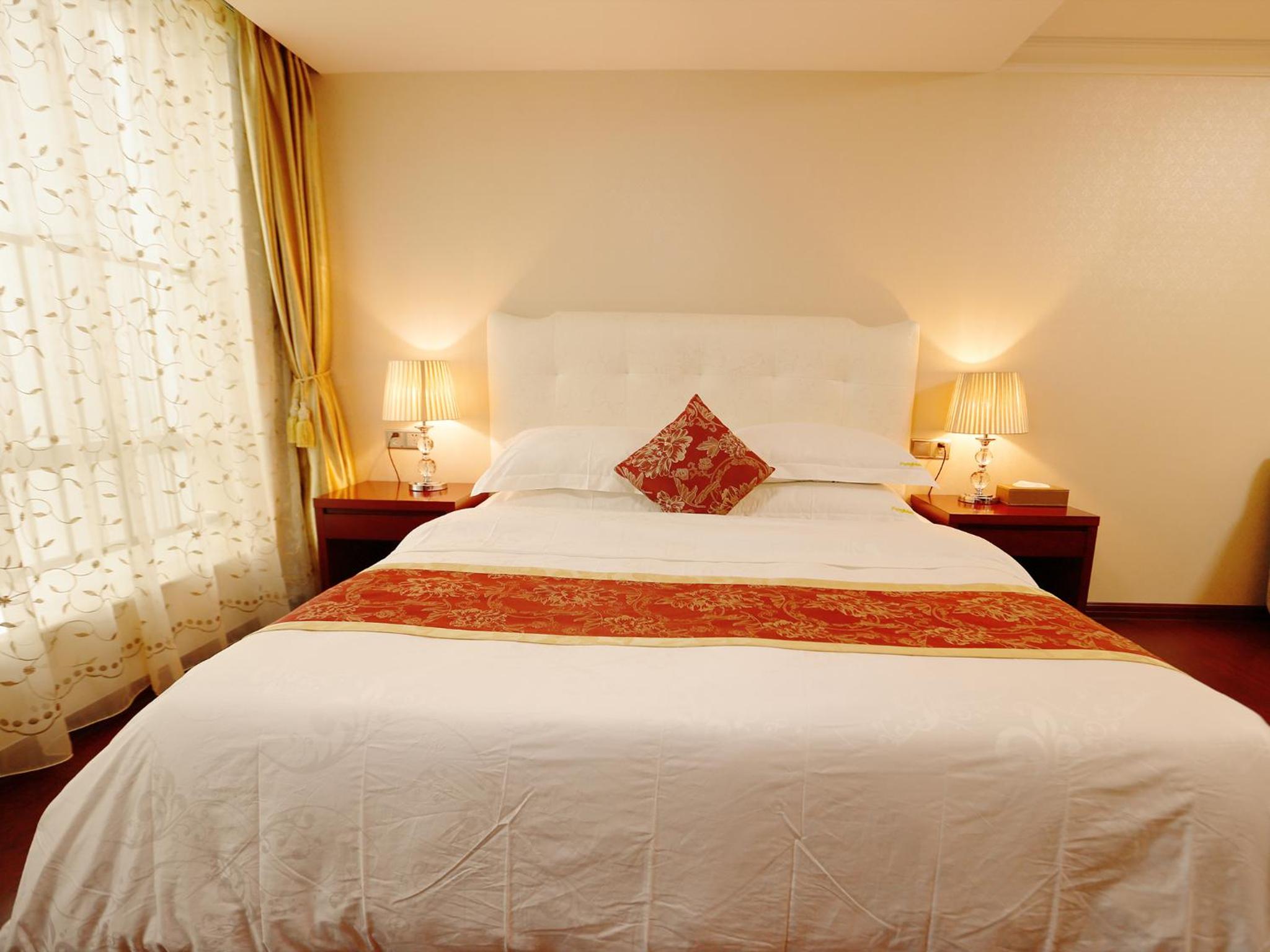 Executive King Room - Photo 6