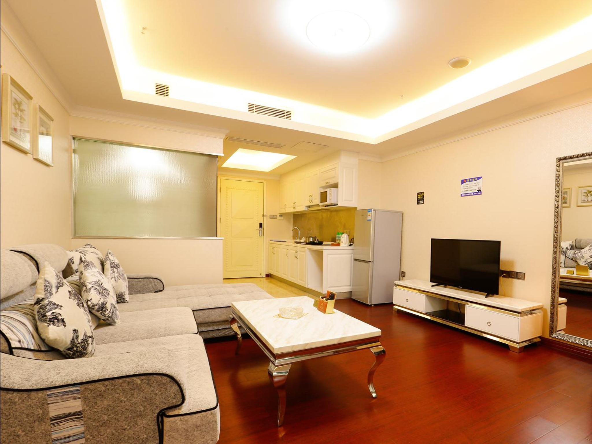 Executive King Room - Photo 9
