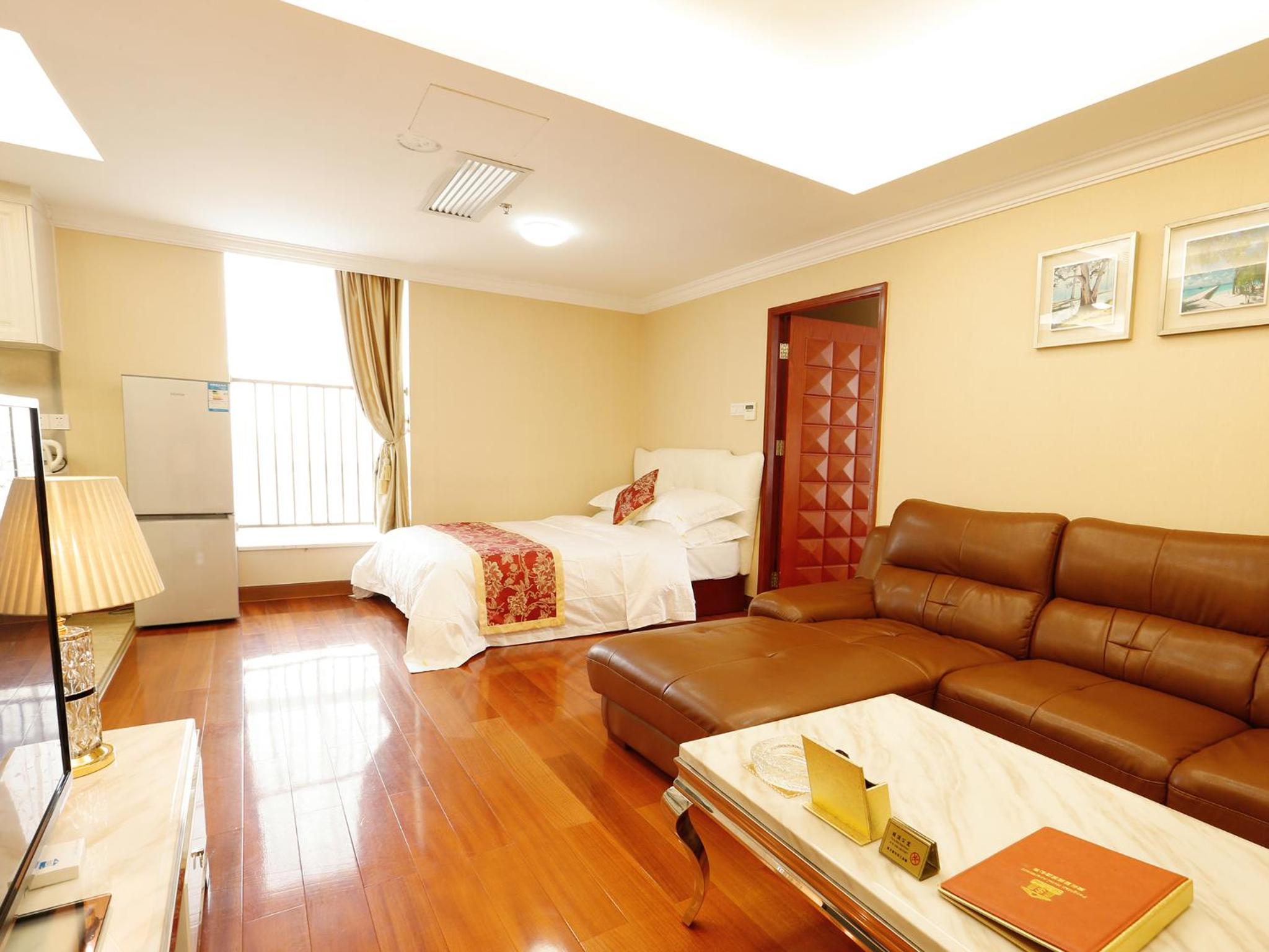 Superior Two-Bedroom Apartment - Photo 1