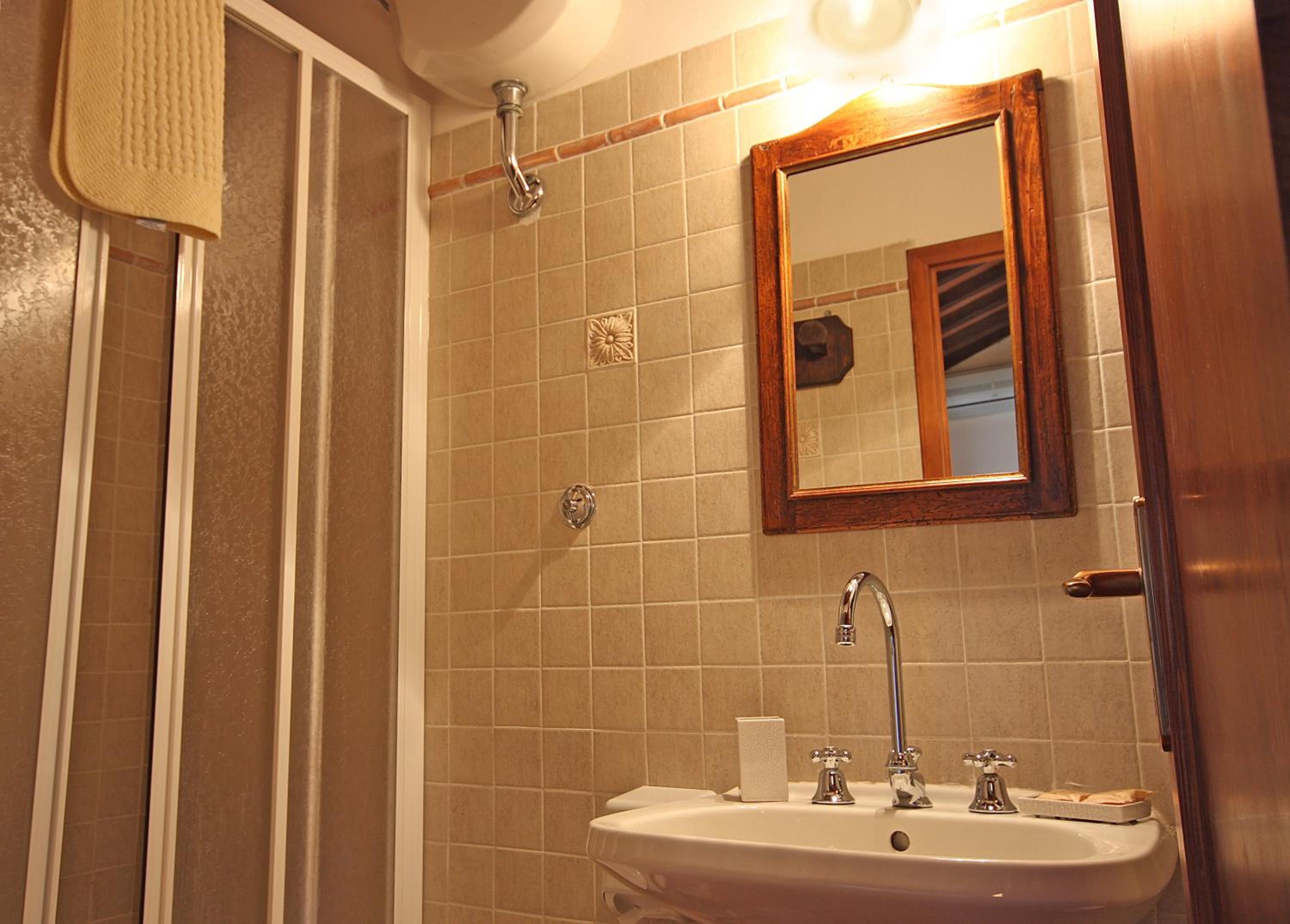 Double or Twin Room photo 2
