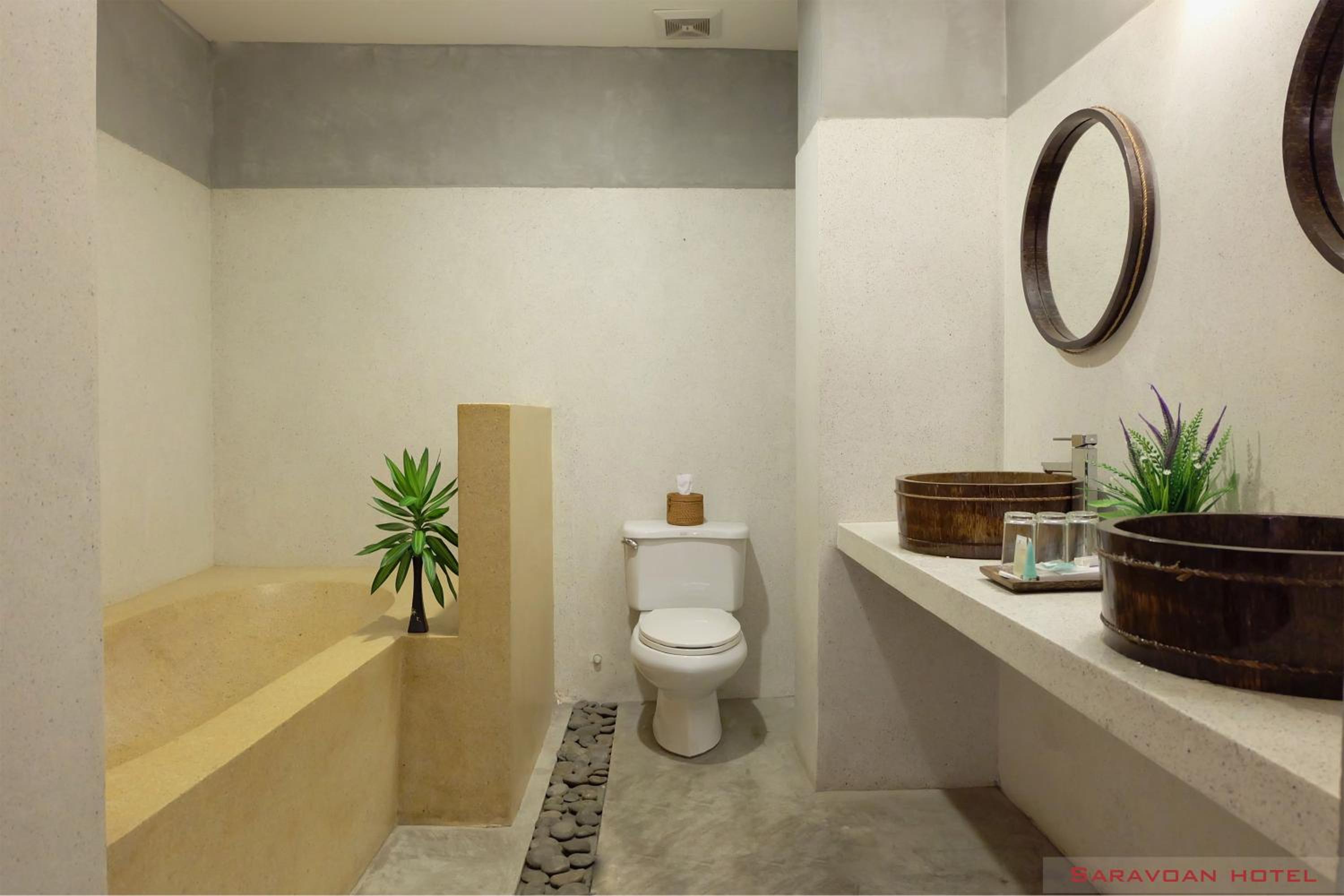 Staycation Offer - Deluxe Twin Room photo 2