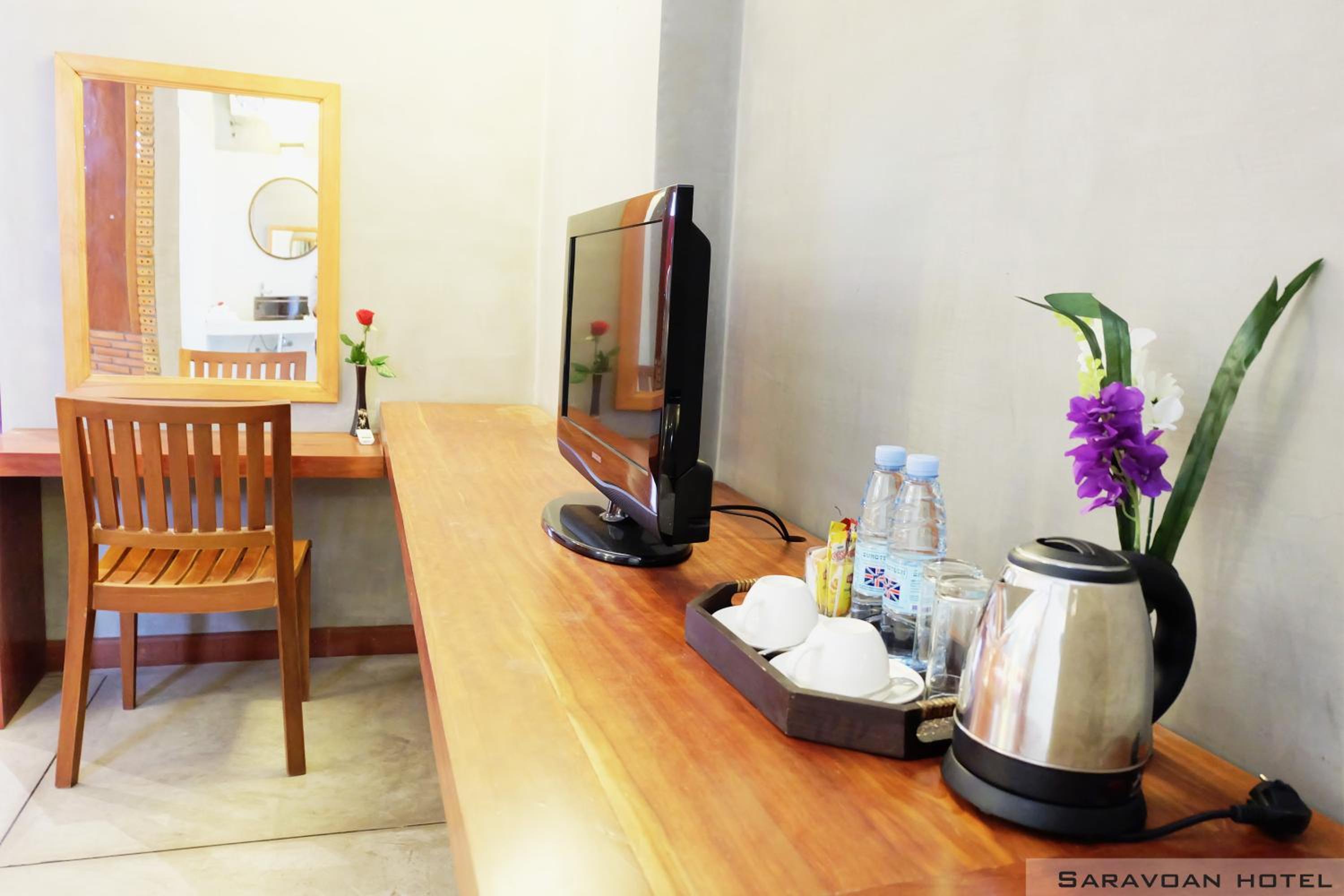Staycation Offer - Deluxe Twin Room photo 3