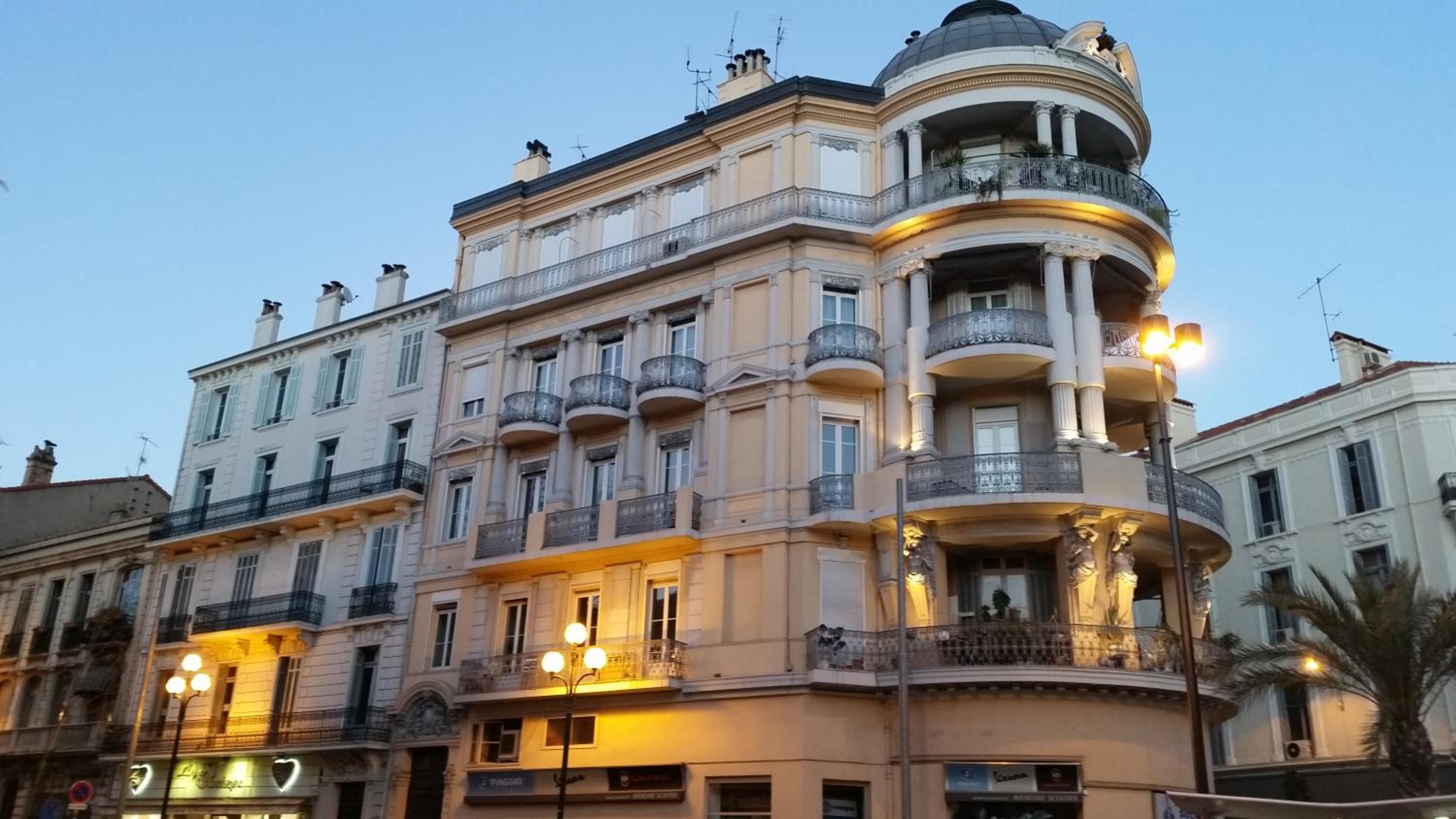 Apartment with Balcony