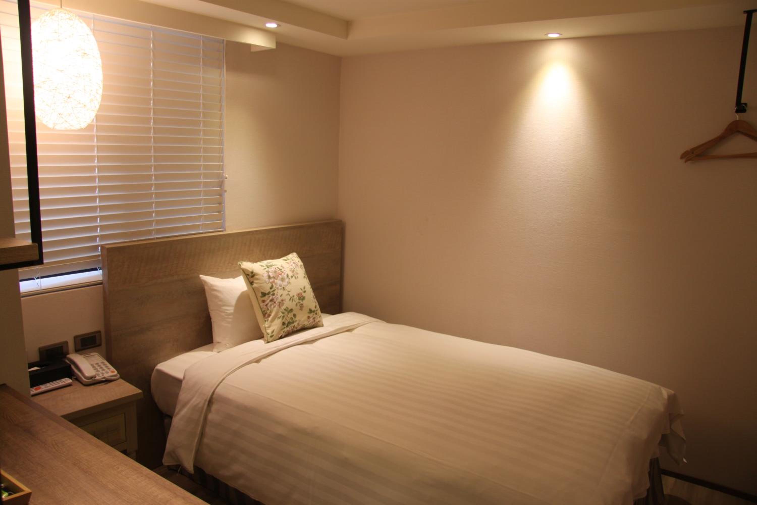 Single Room with Shower
