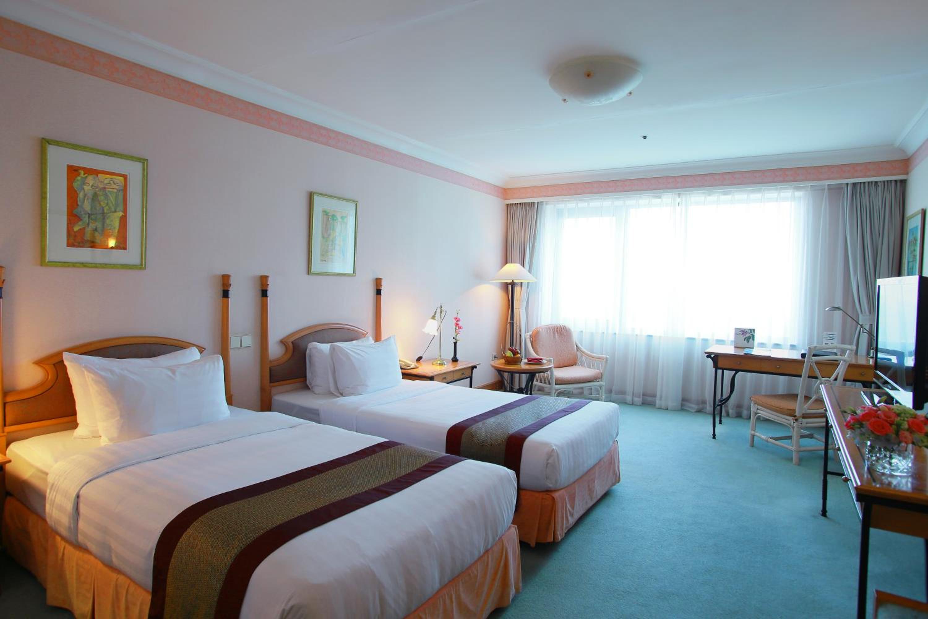 Grand Deluxe Double Or Twin Room