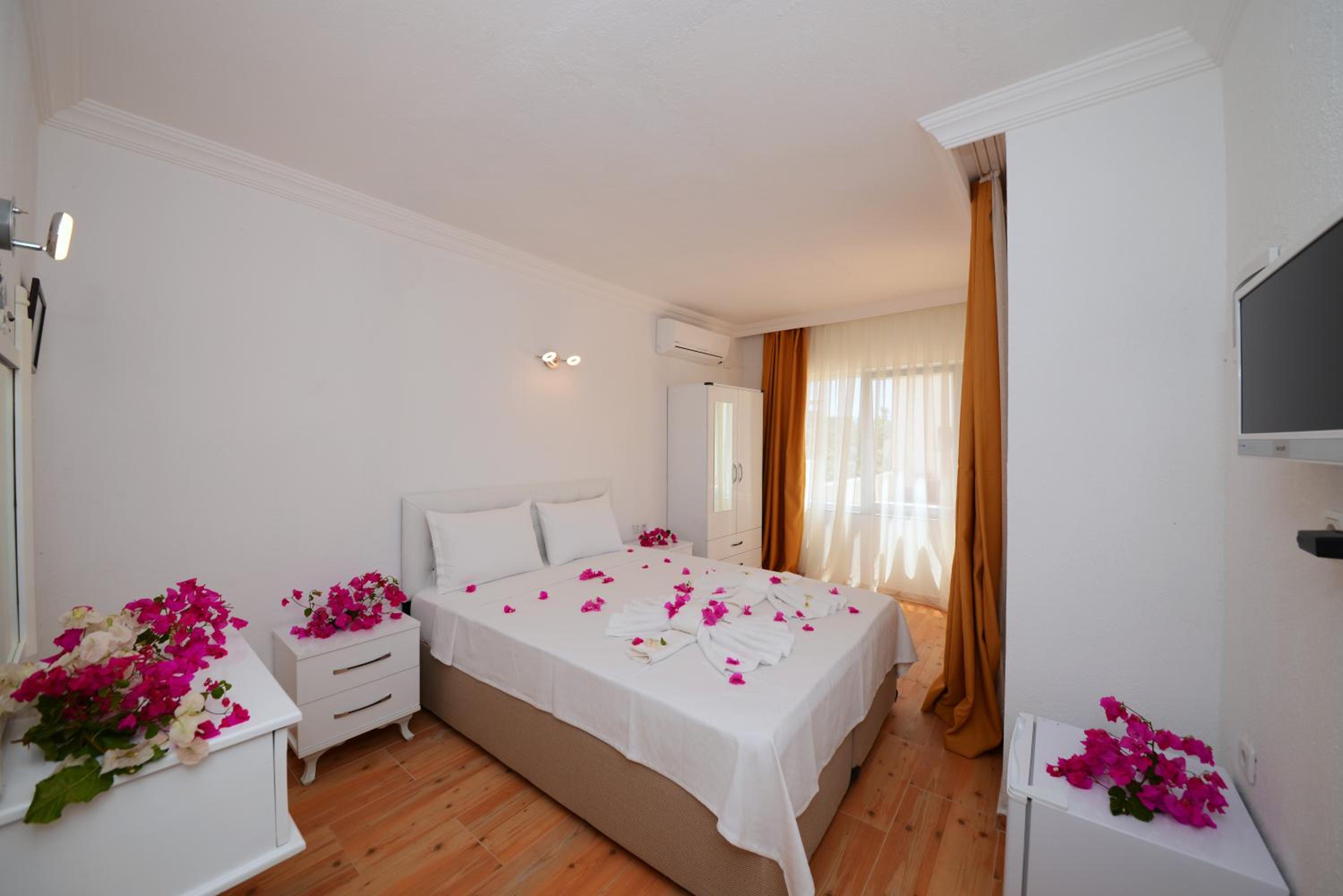 Ecomic Double Room