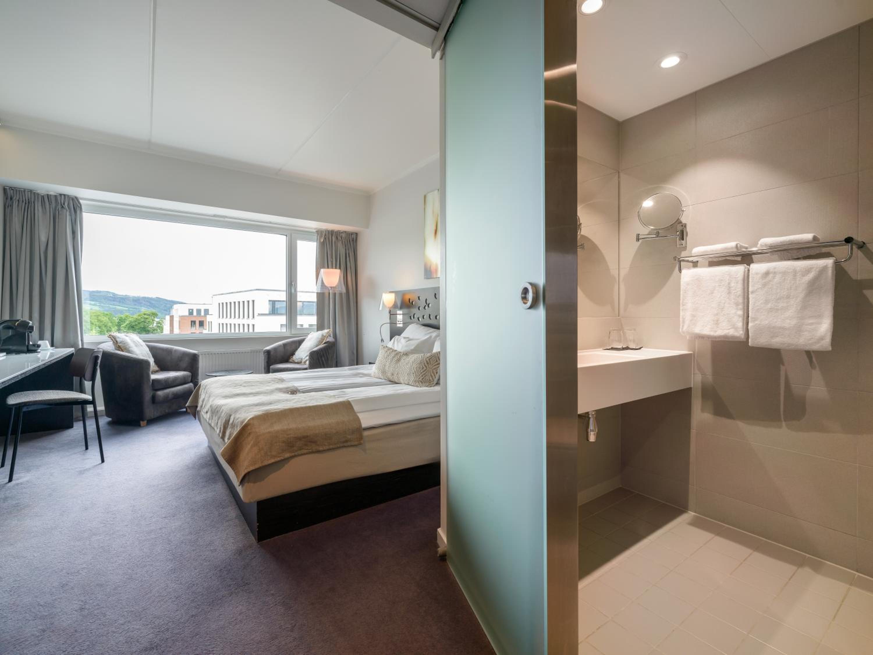 Superior Twin Room - Photo 2