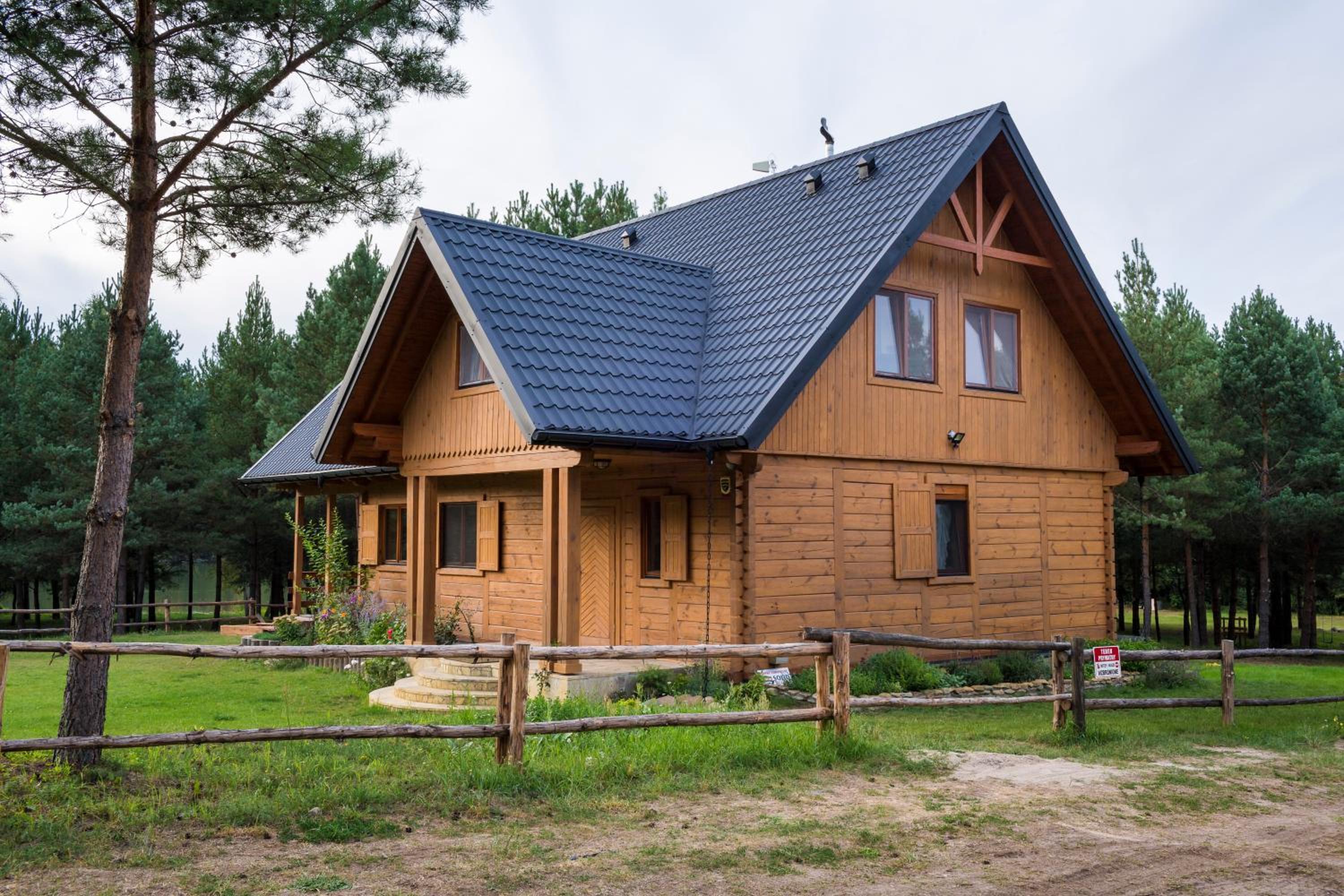 Four-Bedroom House photo 2