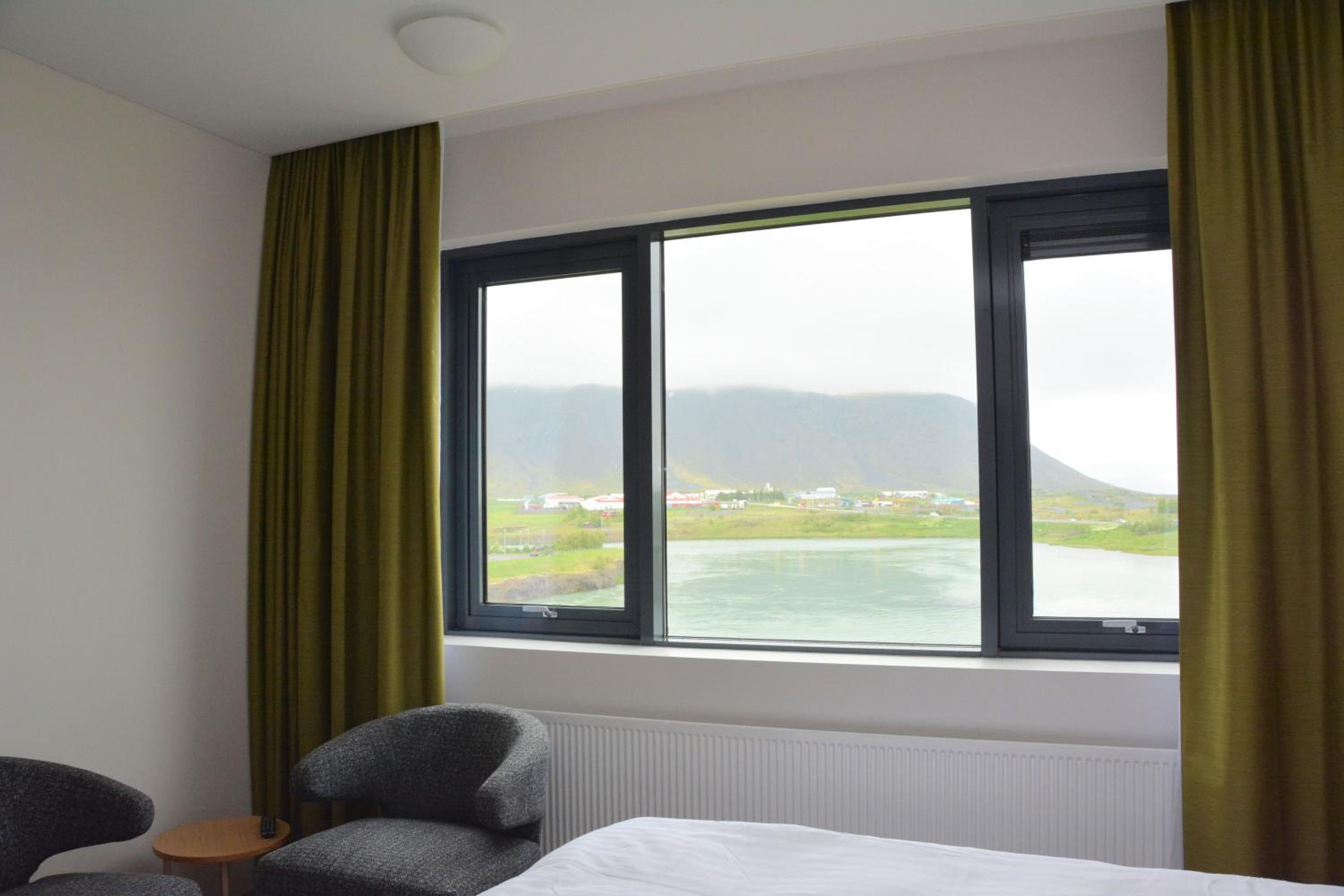 Premium Room with River View - Photo 7