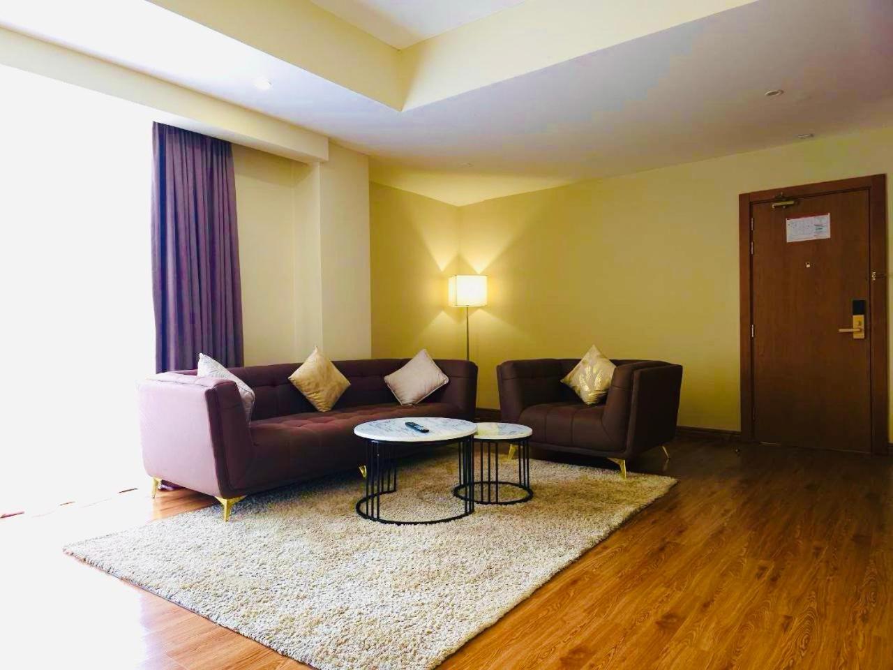 Apartment - Photo 3
