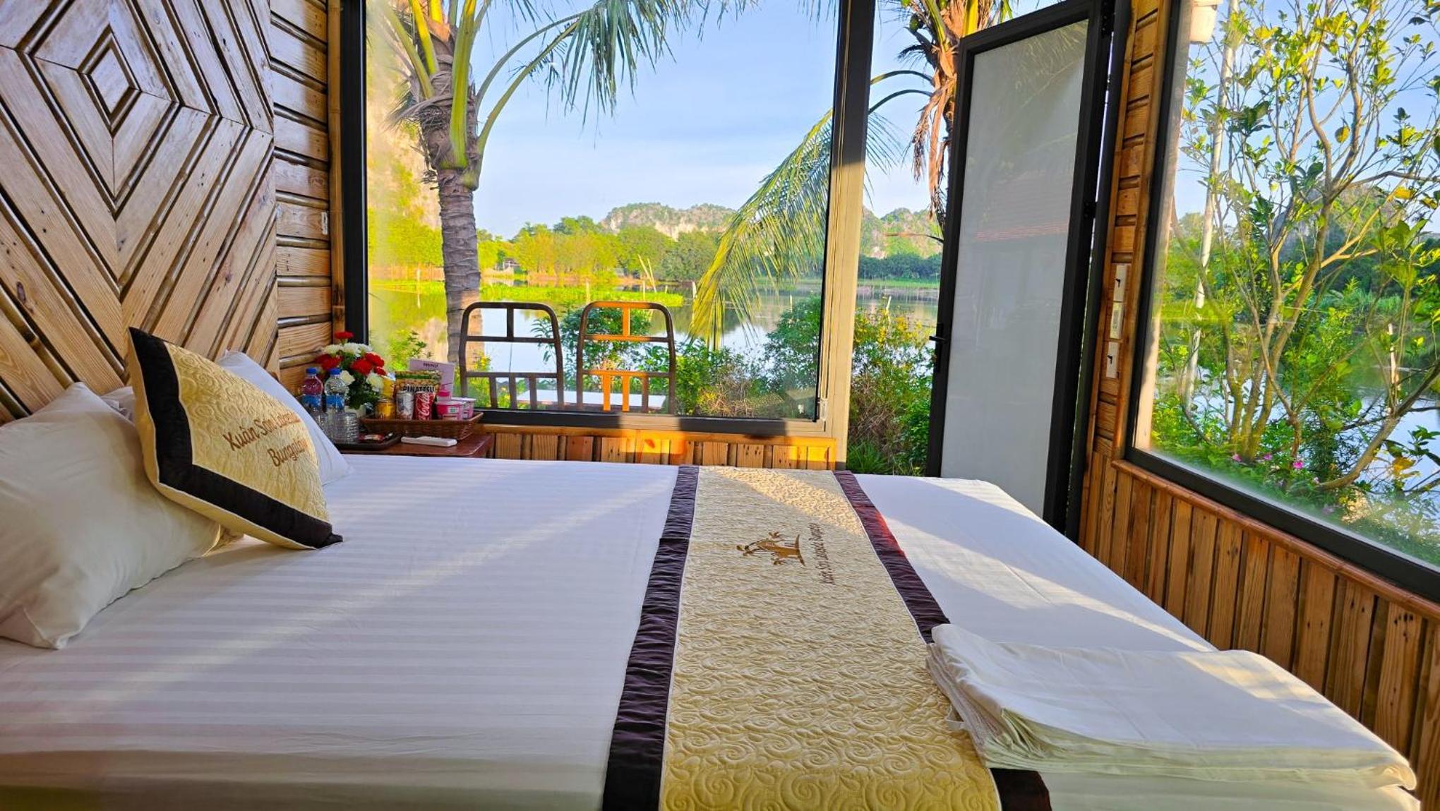 Deluxe Double Room - Photo 9