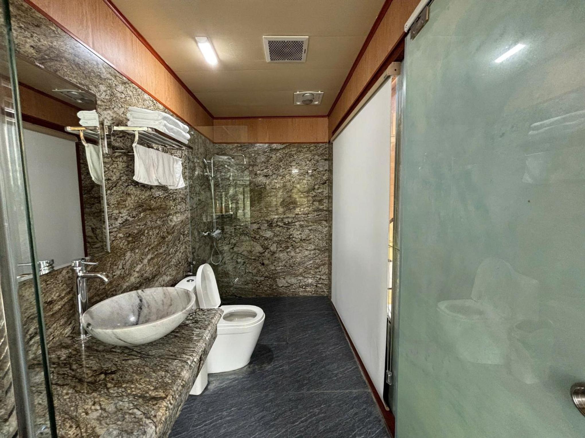 Triple Room - Photo 2