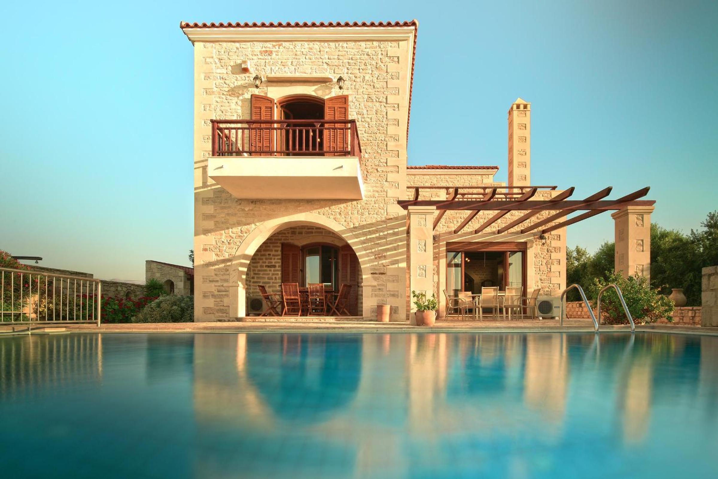 Villa with Four-Bedrooms photo 2