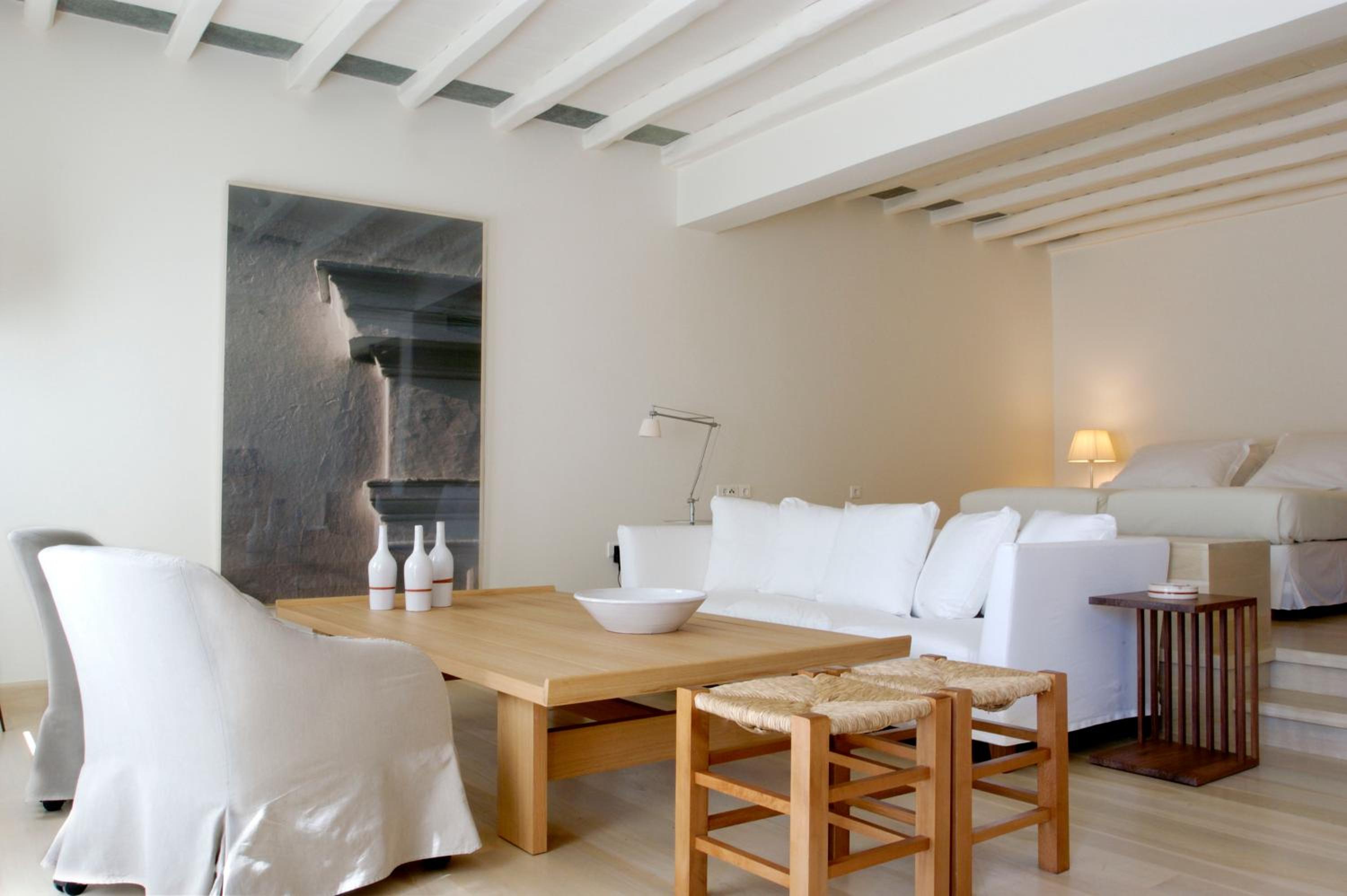 Suite with Sea View - Photo 2