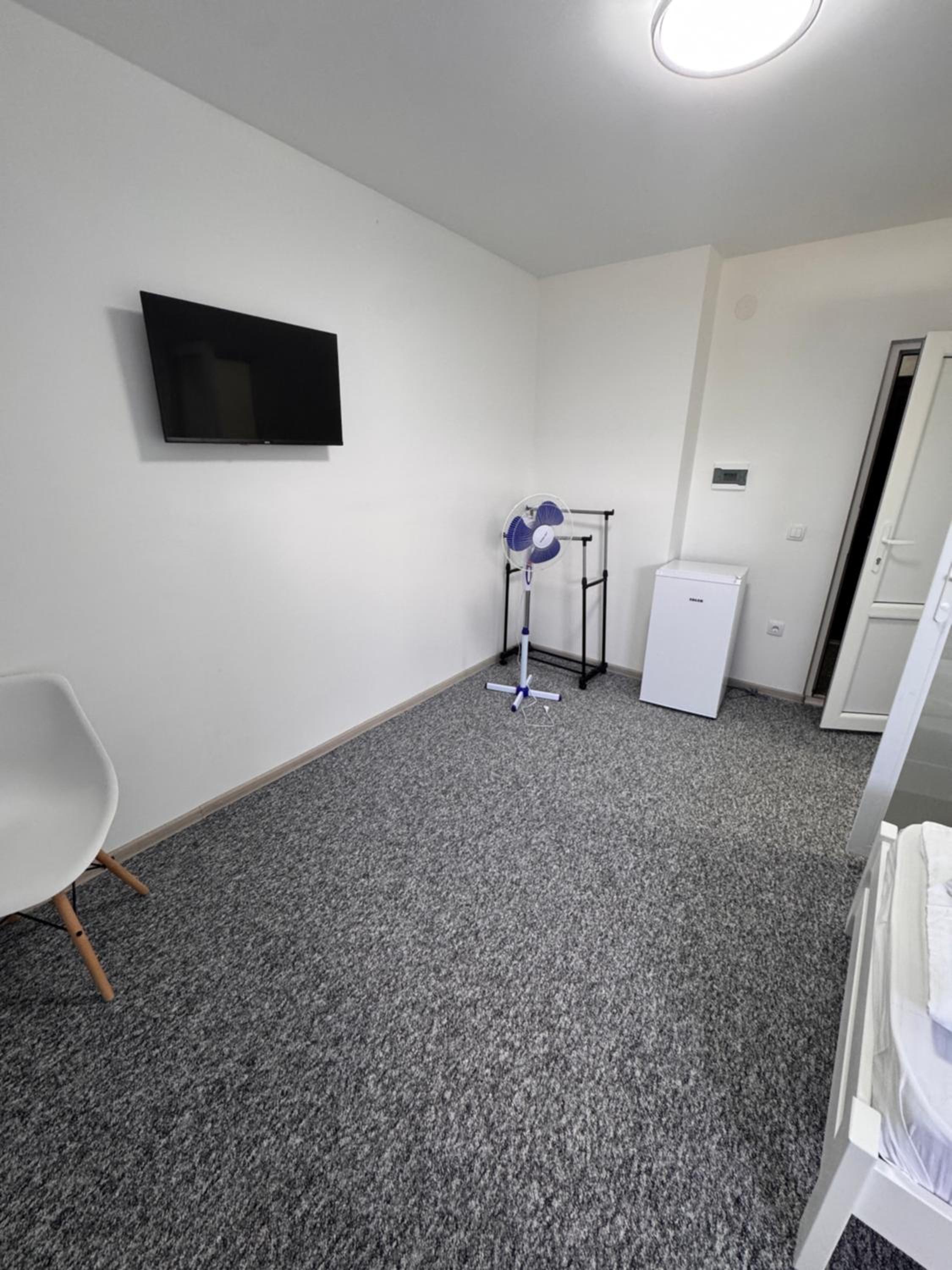 Budget Single Room photo 3