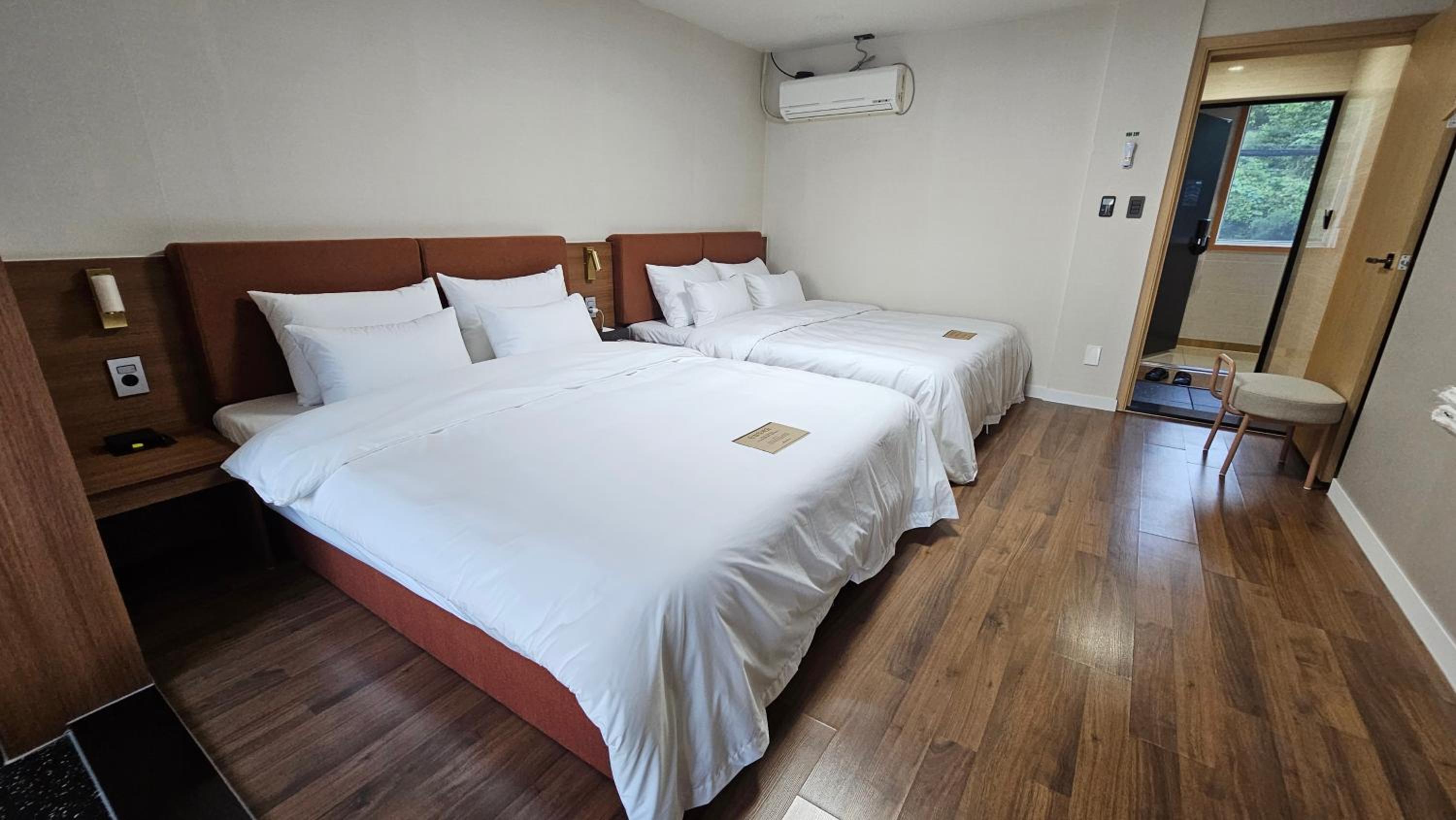 Twin Suite with Ocean View