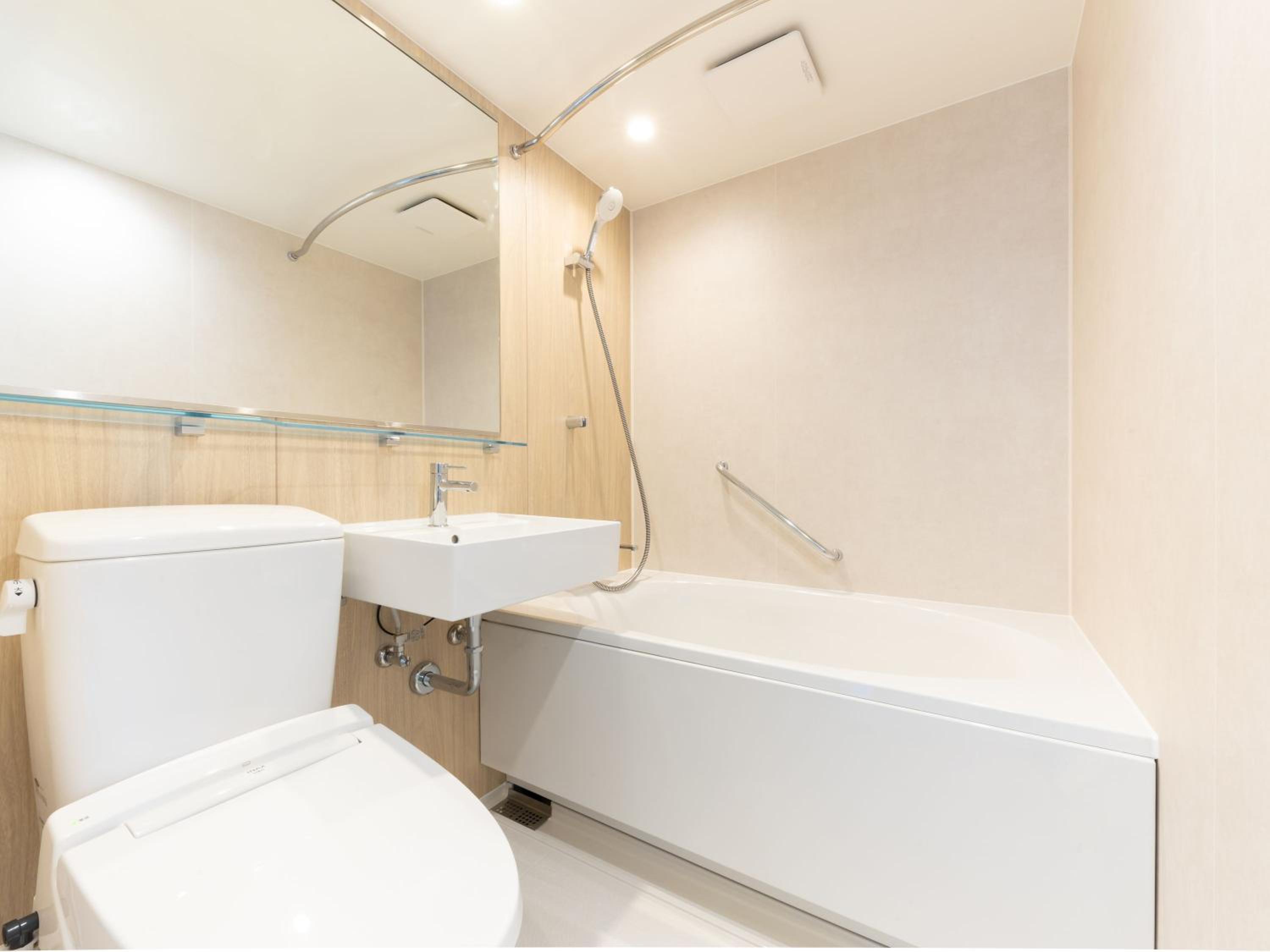 Ocean View Superior Fourth with Private Bathroom