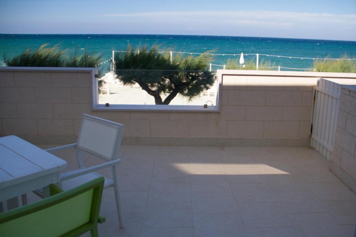 Double or Twin Room with Sea View