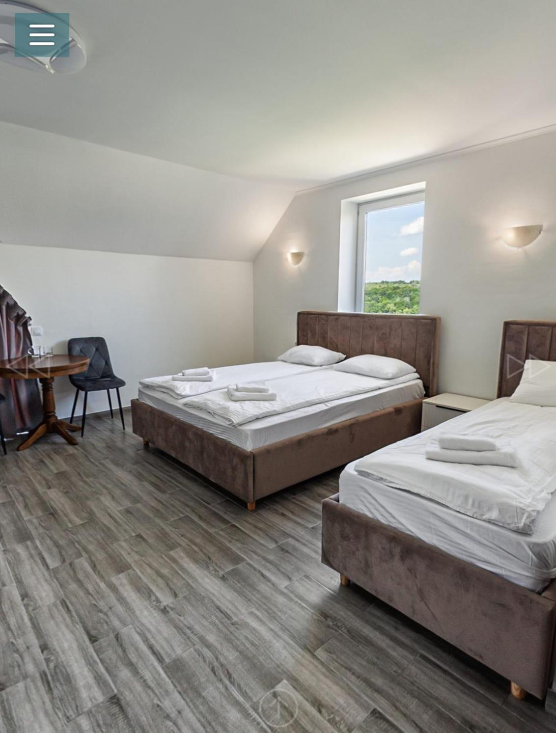 Suite with Balcony photo 1