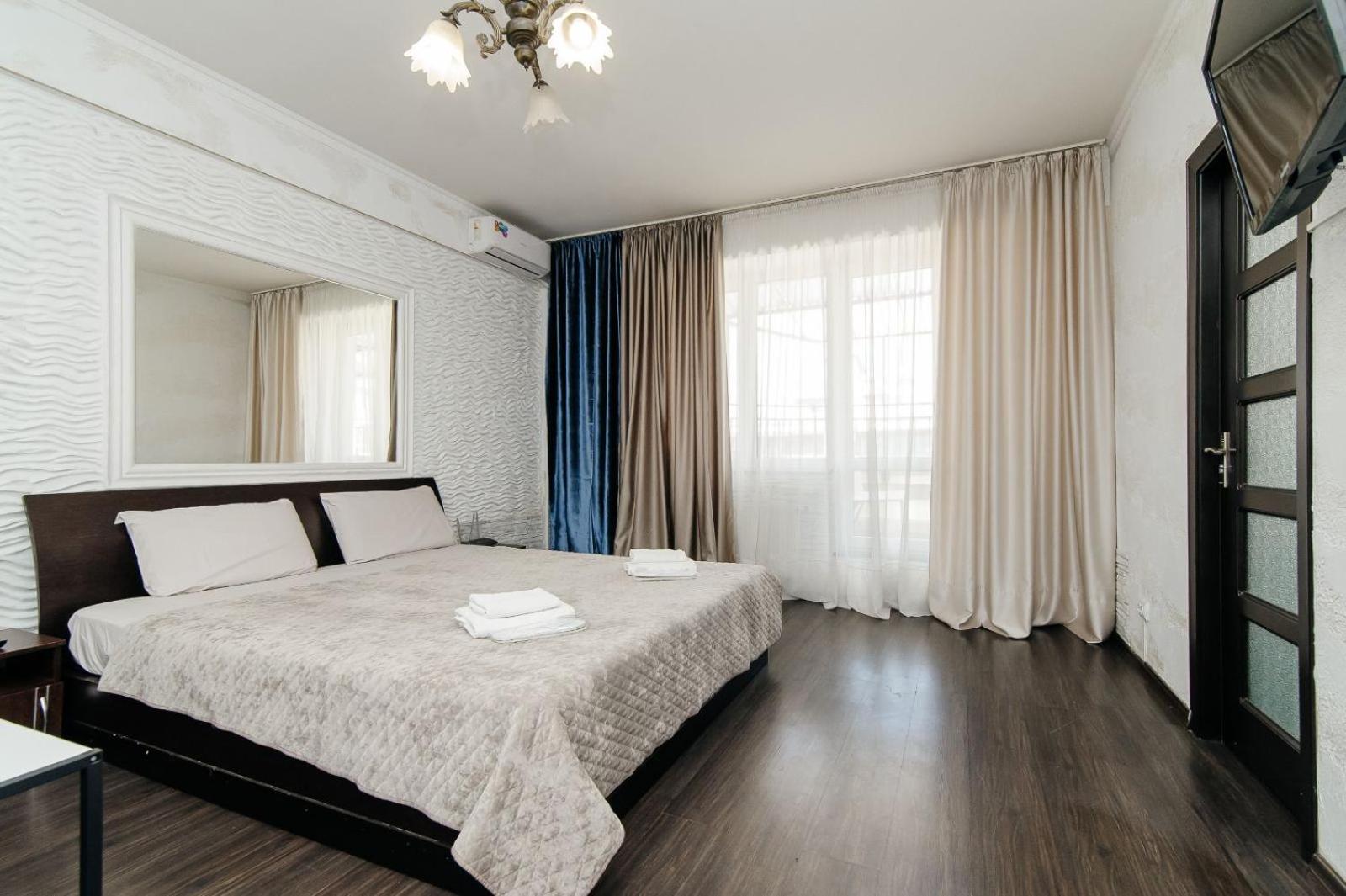 Two-Bedroom Apartment with Balcony photo 1