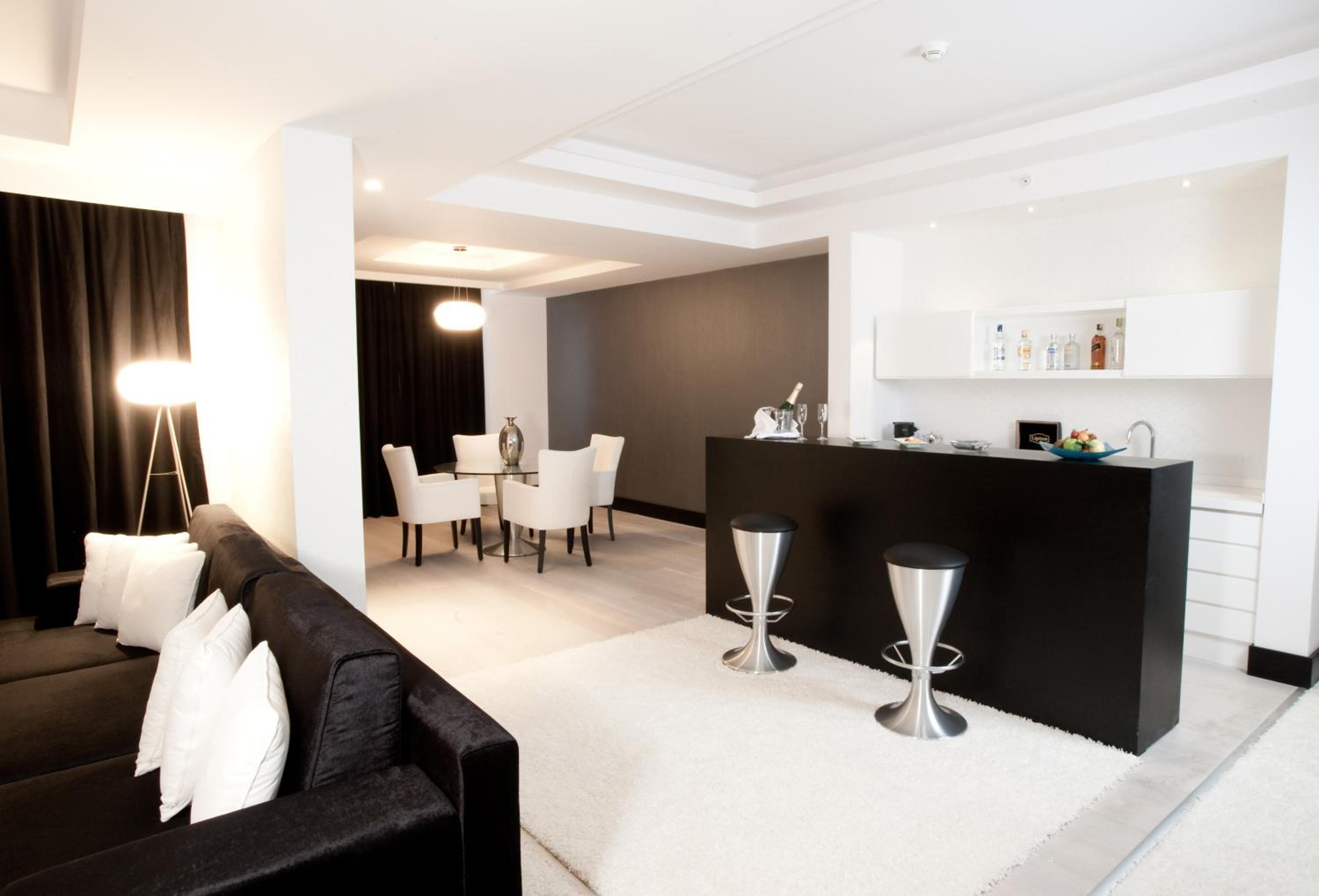 King Suite photo 2