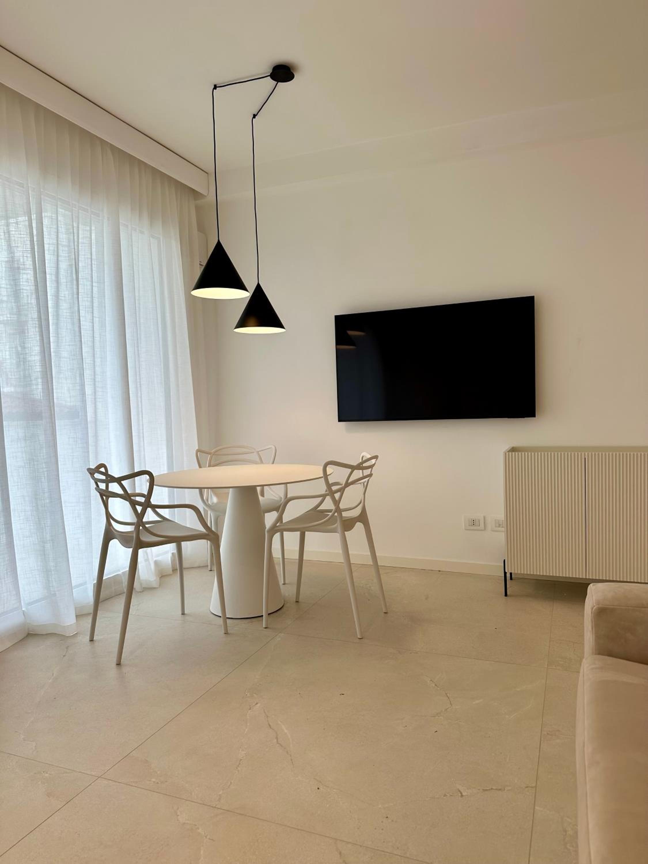 Two-Bedroom Deluxe Apartment