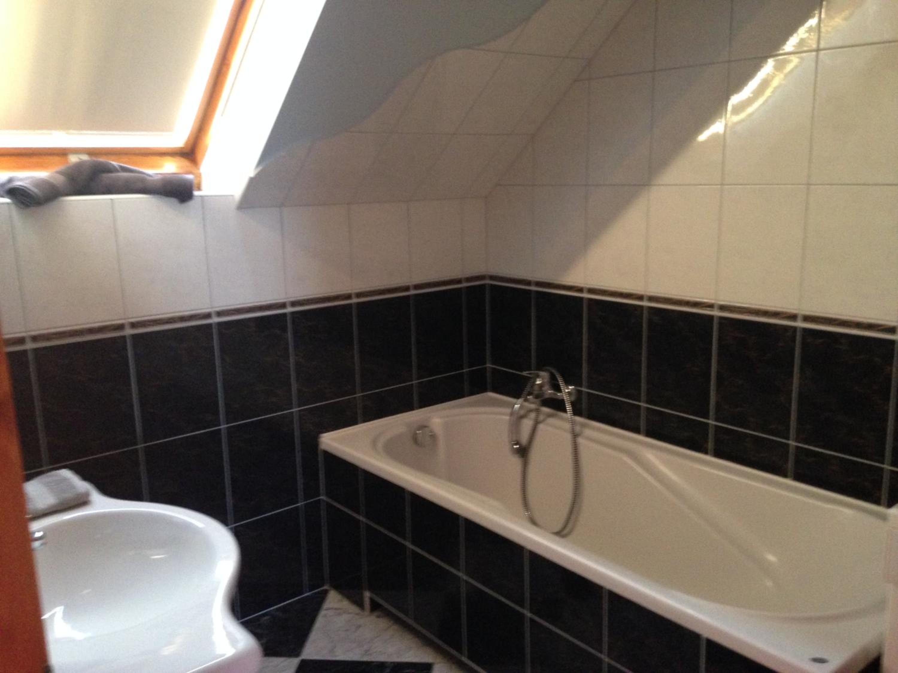 Apartment - Split Level - Photo 20