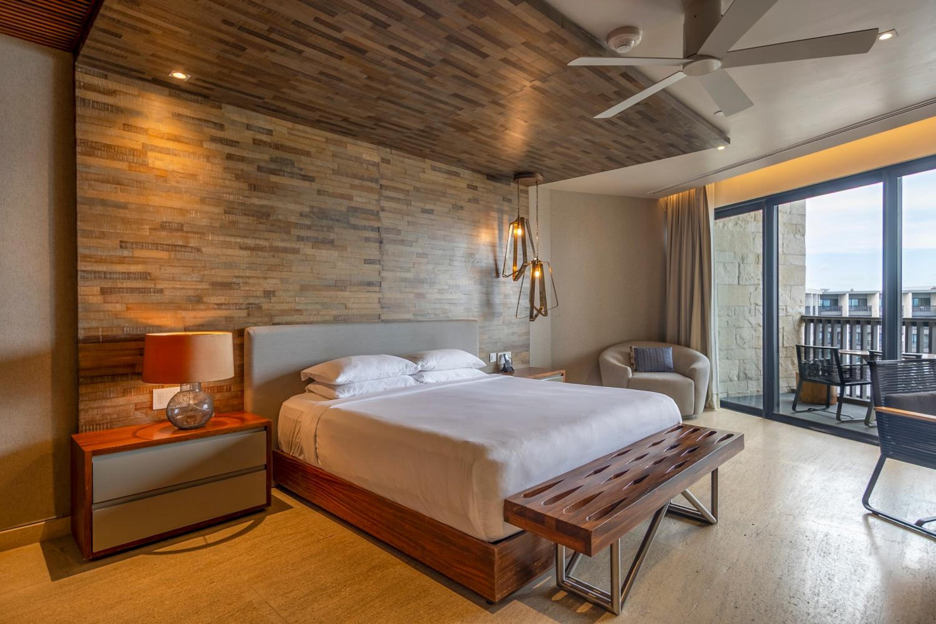 The Presidential Suite photo 2