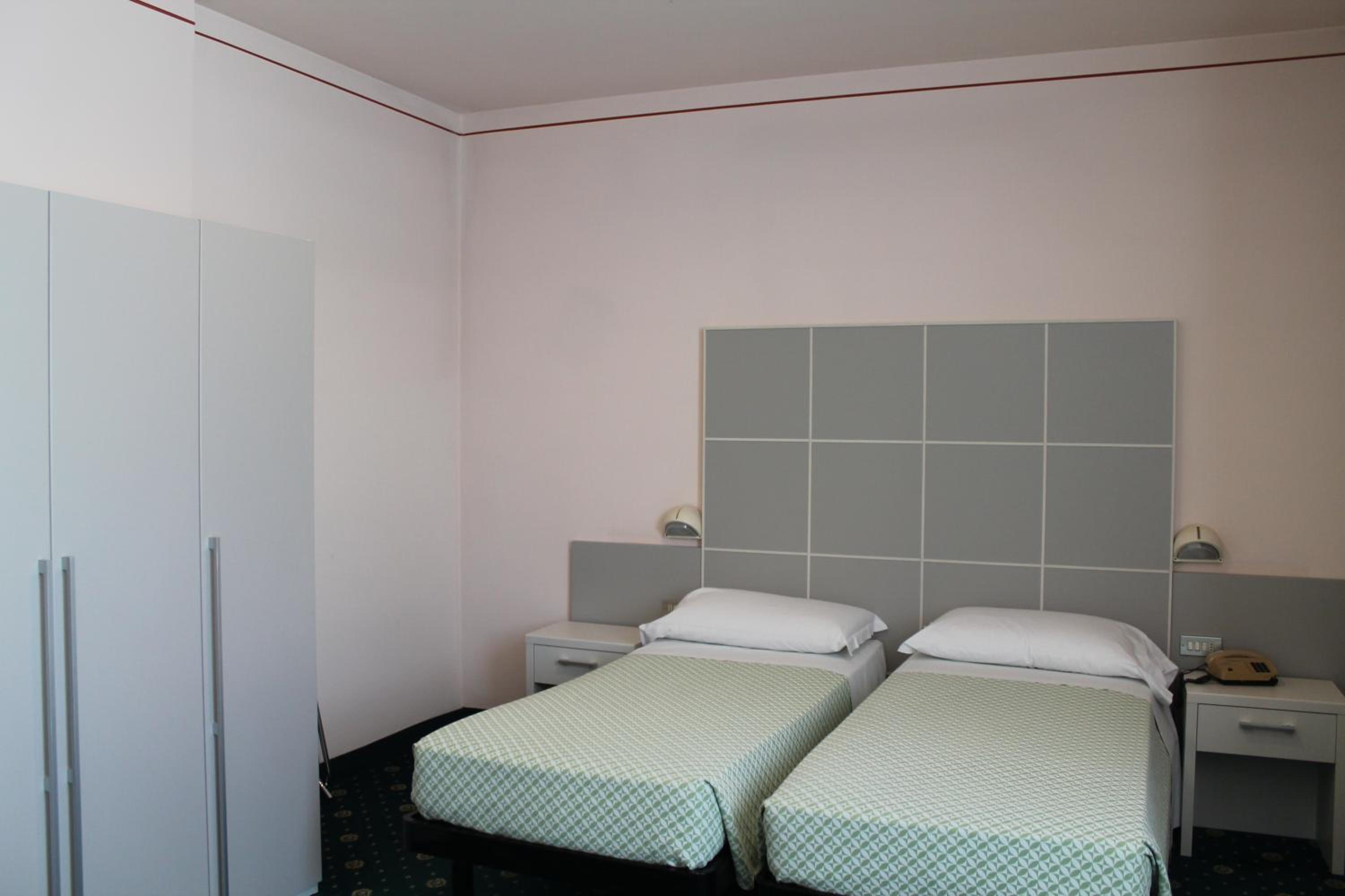 Double or Twin Room photo 1