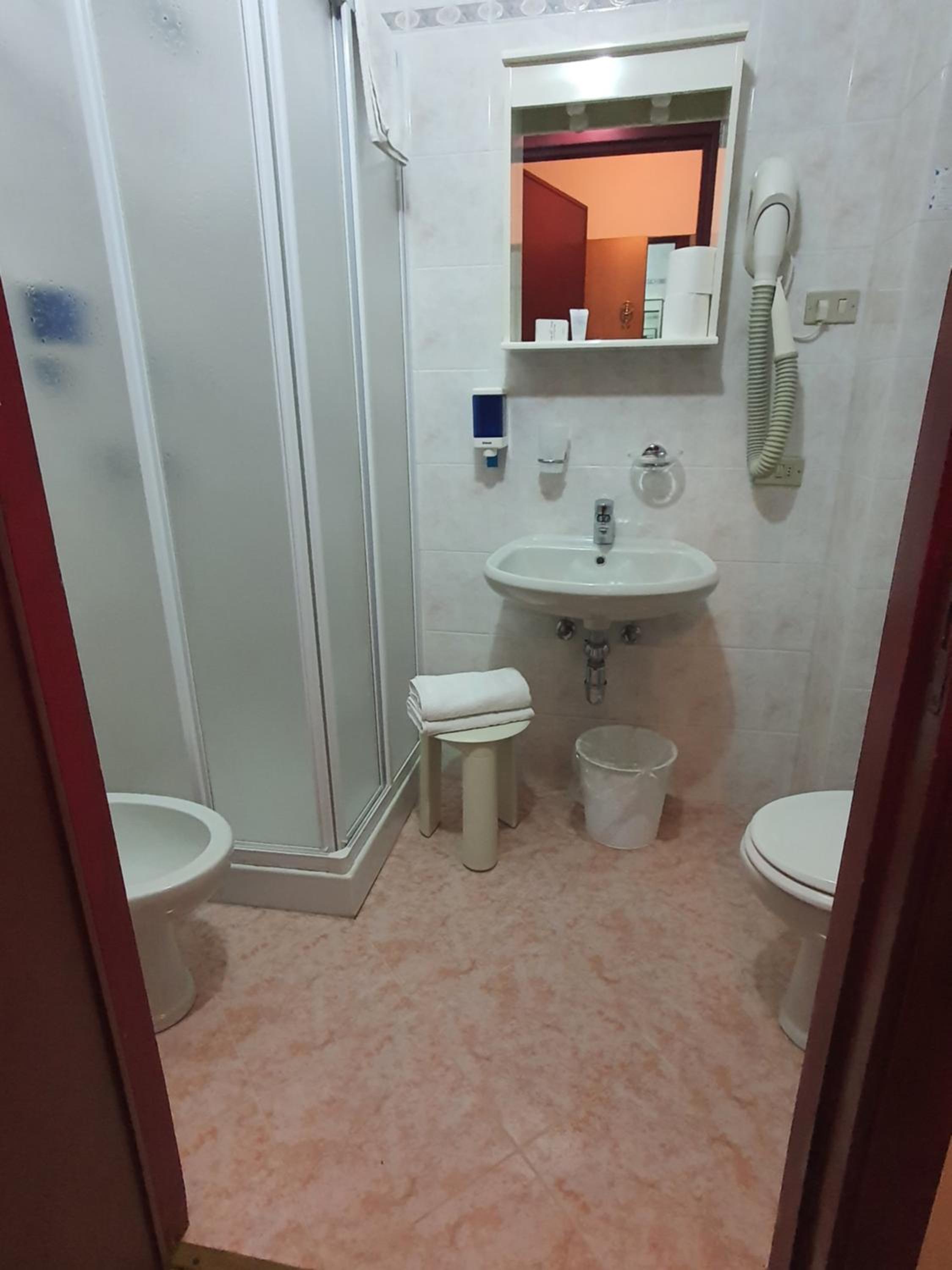 Small Double Room photo 1