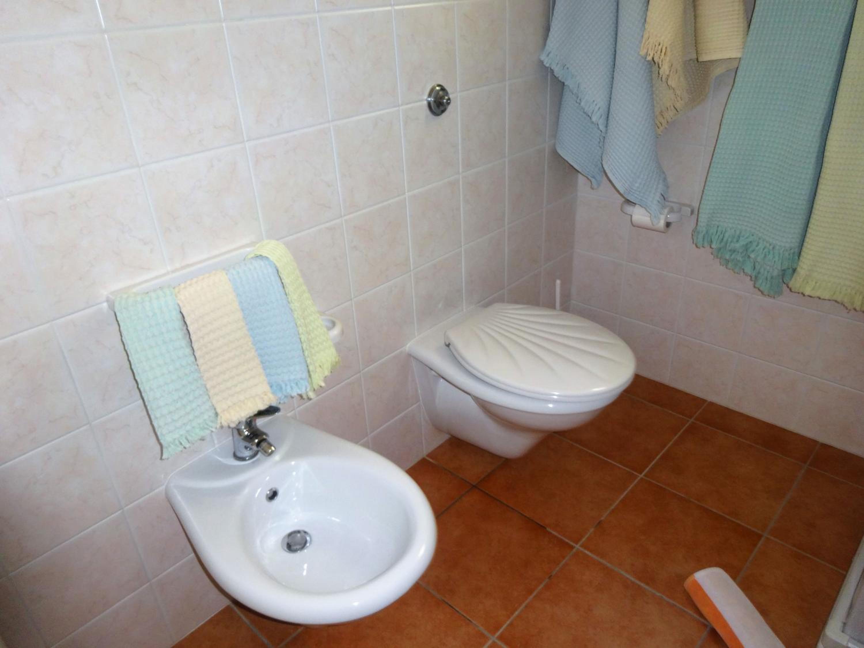 Quadruple Room - Photo 5