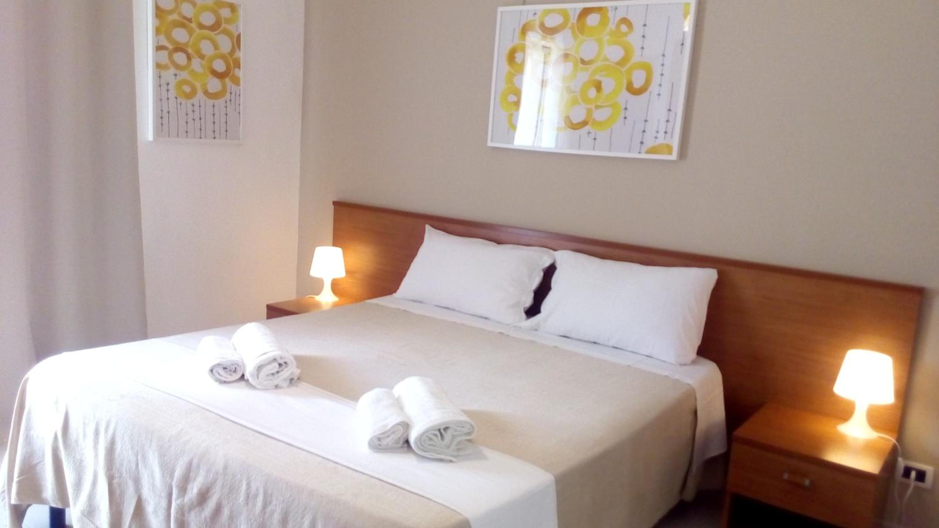 Double or Twin Room with Balcony photo 2