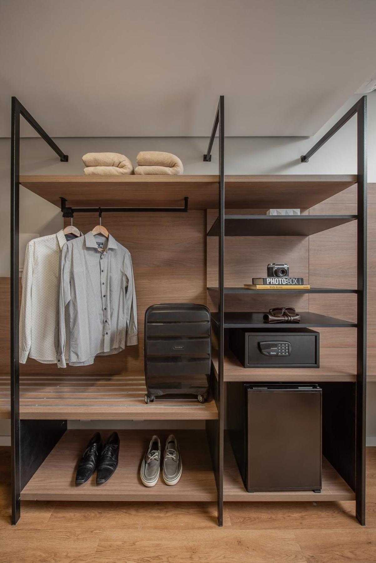 Twin Room - Disability Access photo 3