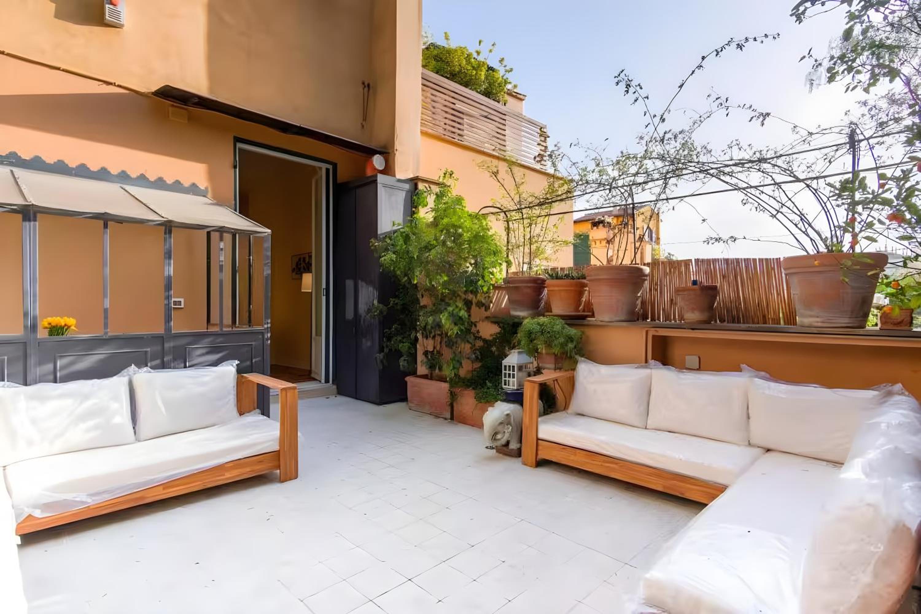 Three-Bedroom Apartment with Balcony