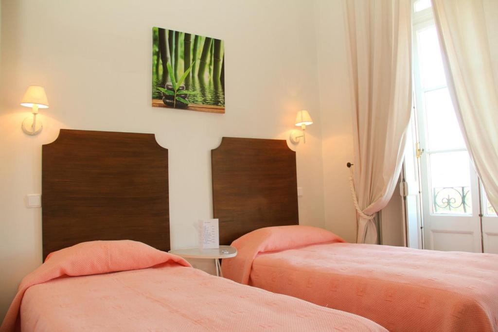 Standard Twin Room photo 1