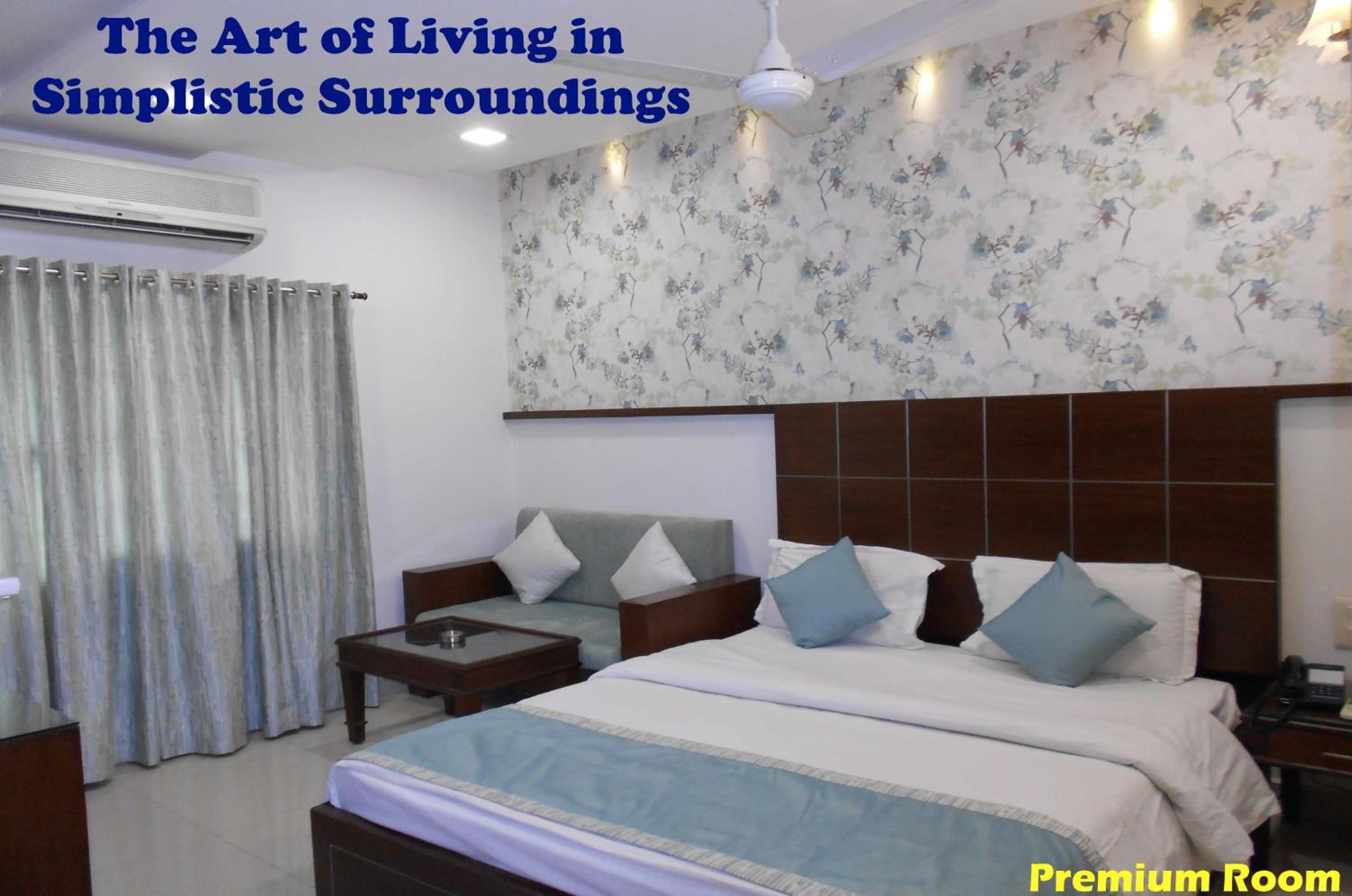 Premium Double or Twin Room - Photo 14