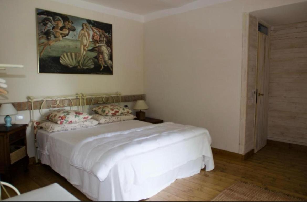 Double Room with Extra Bed photo 2