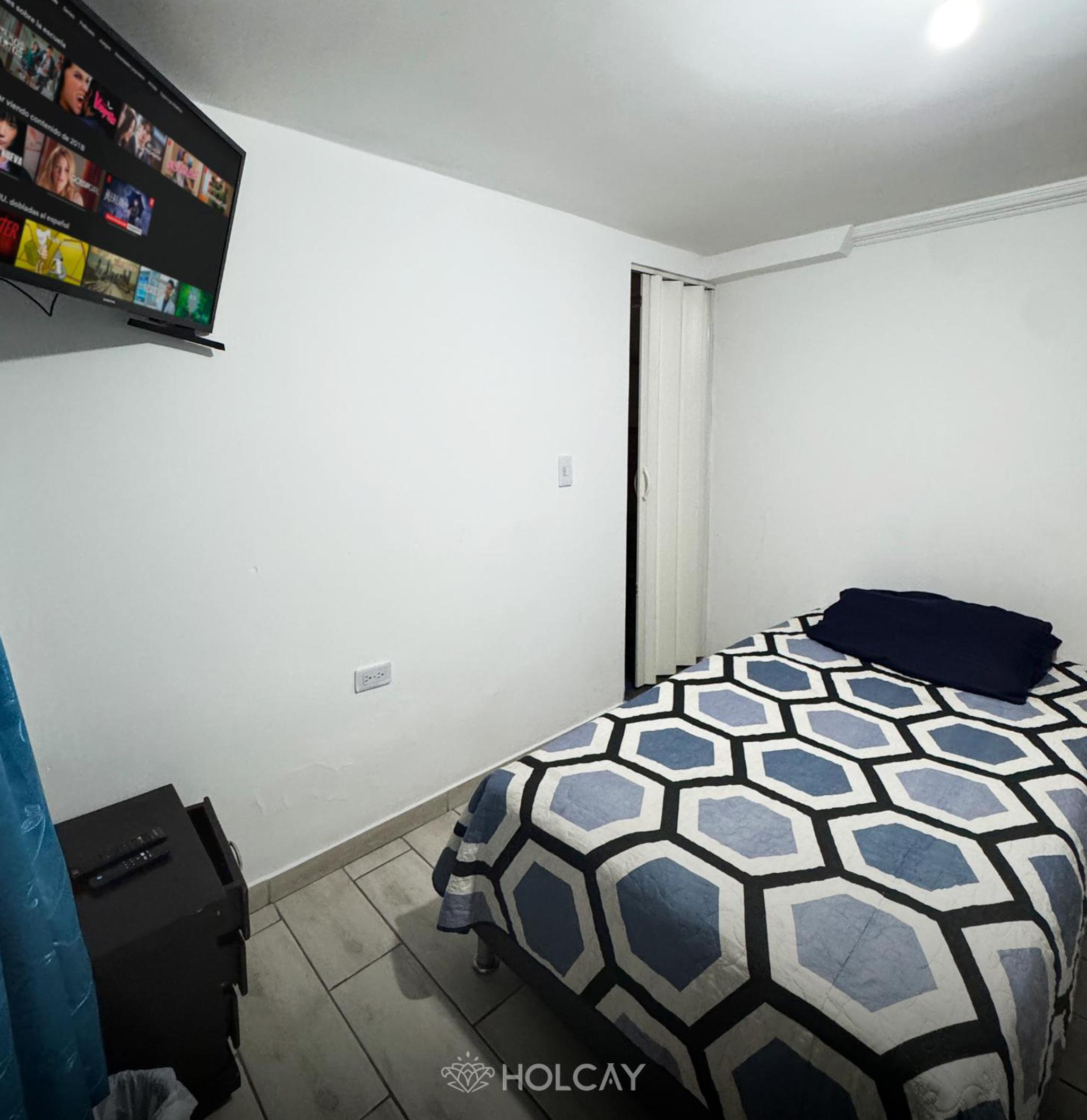 Single Room with Private Bathroom