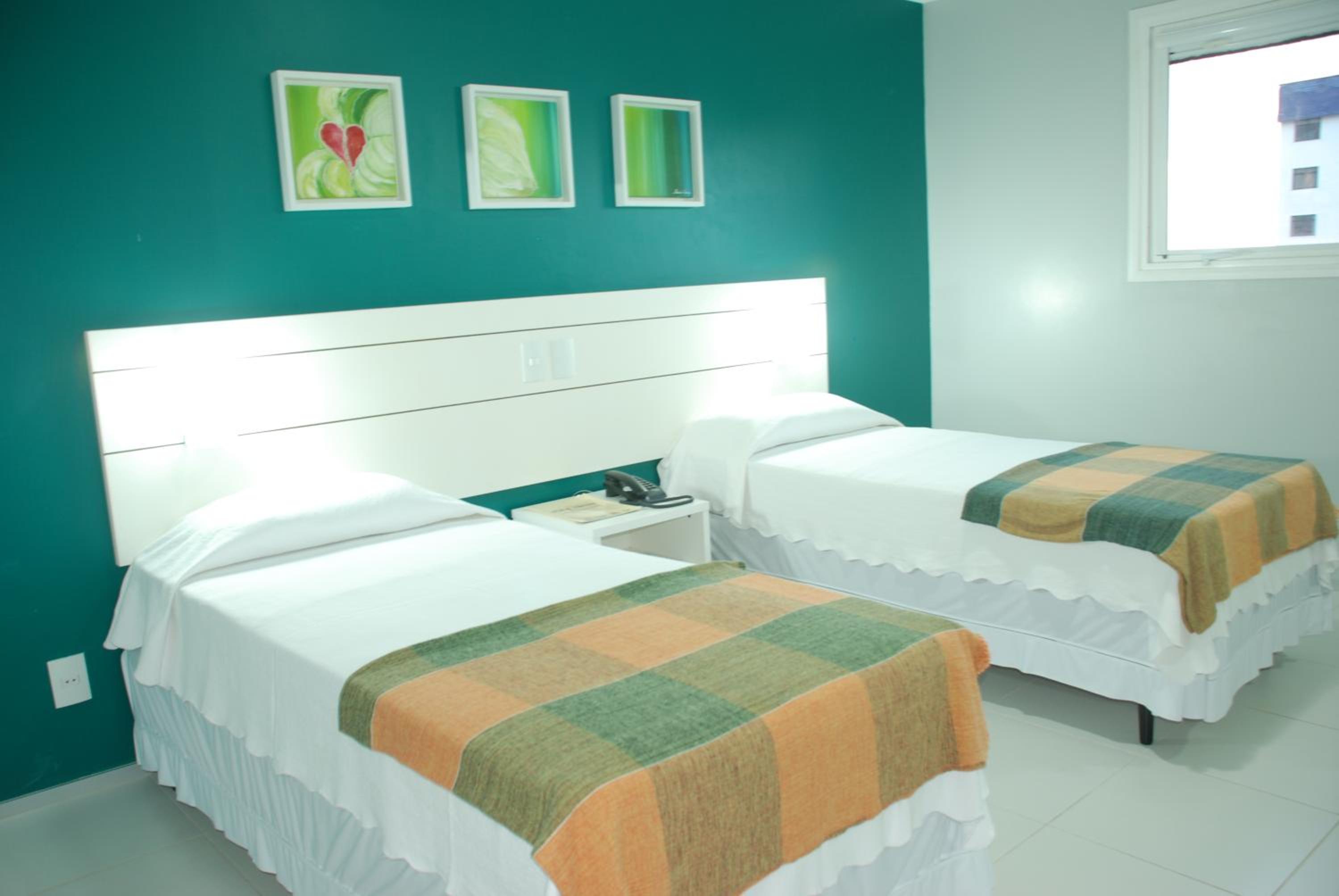 Standard Twin Room - Photo 3