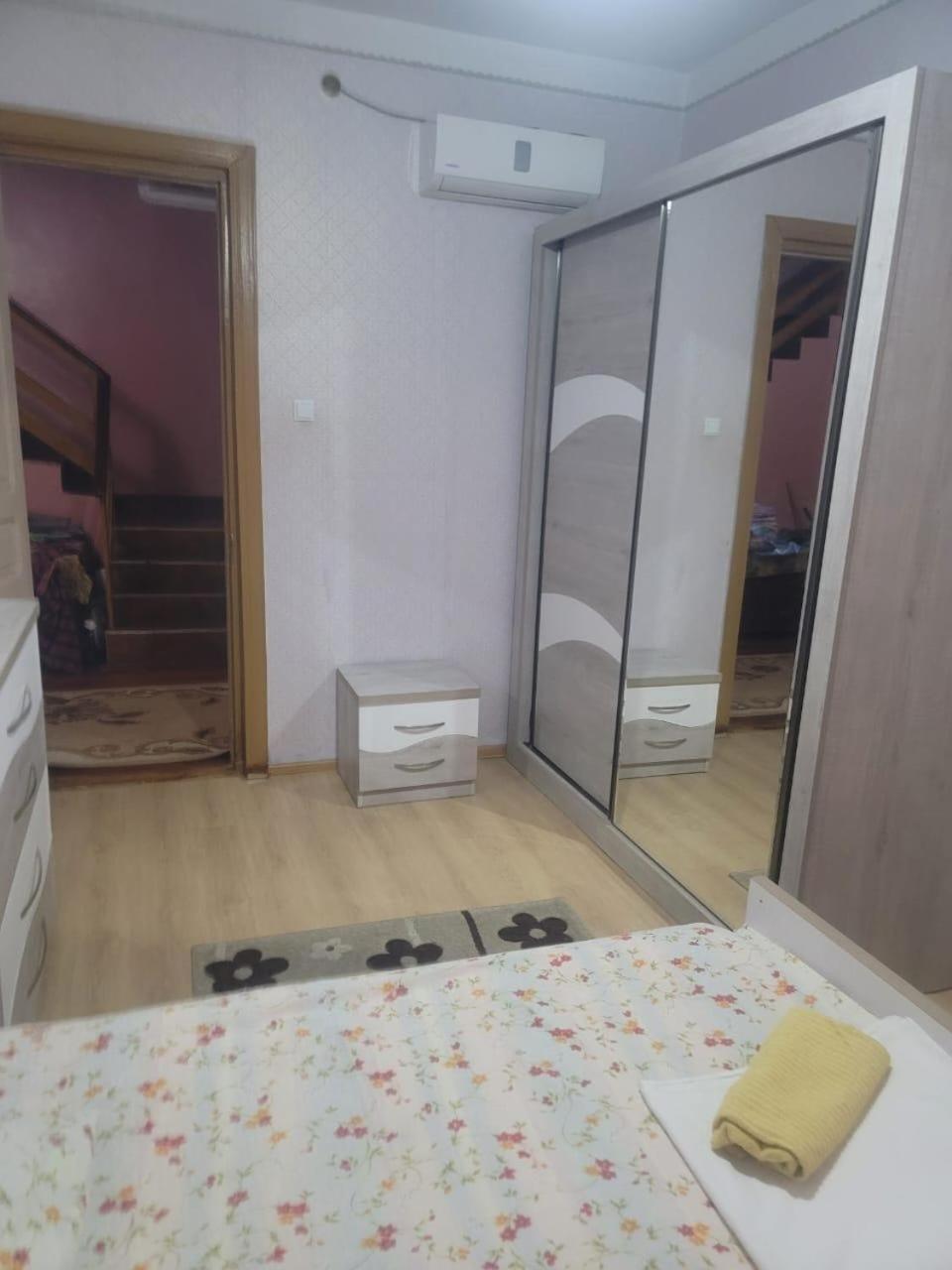 Budget Double Room photo 2