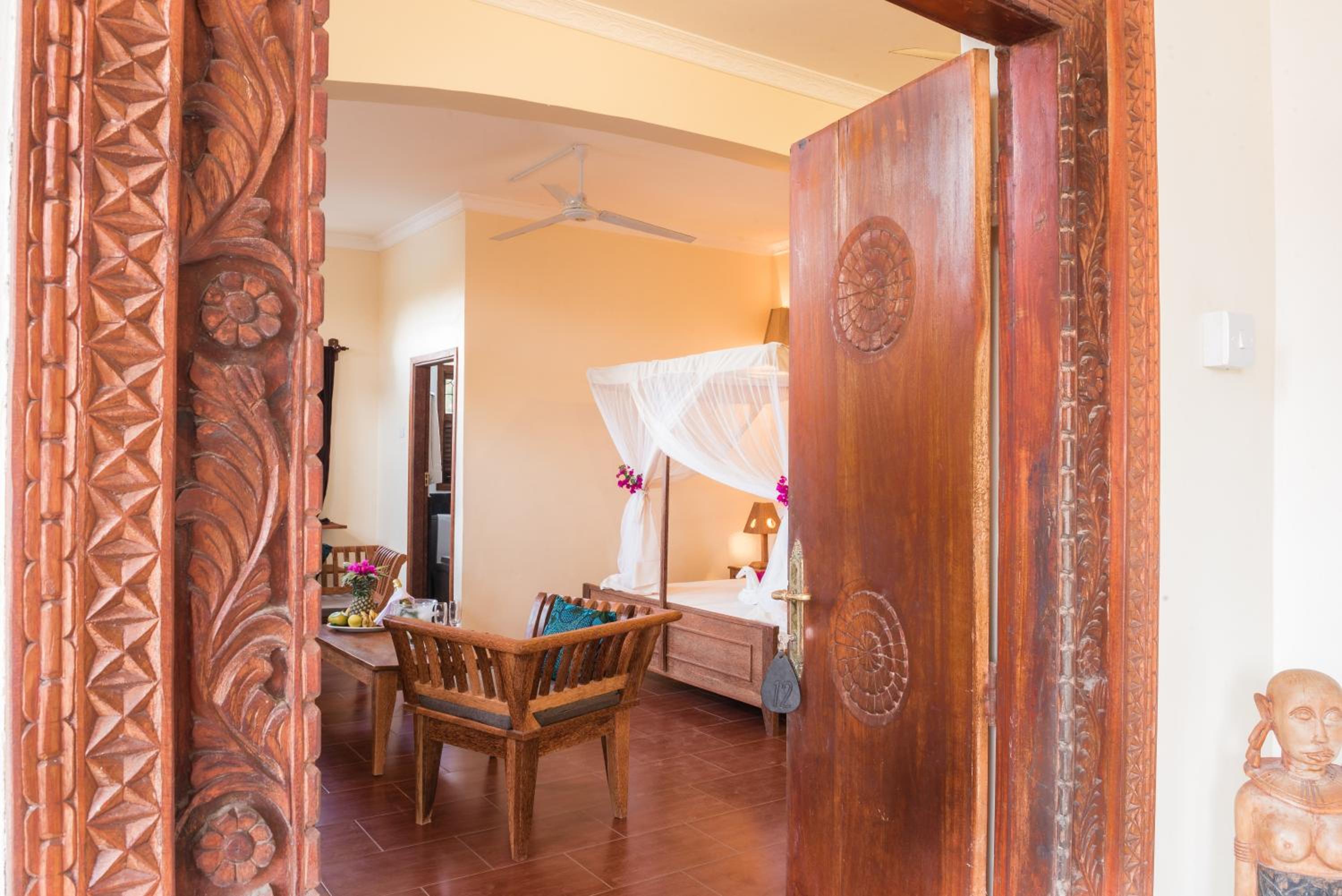 Honeymoon Suite photo 1