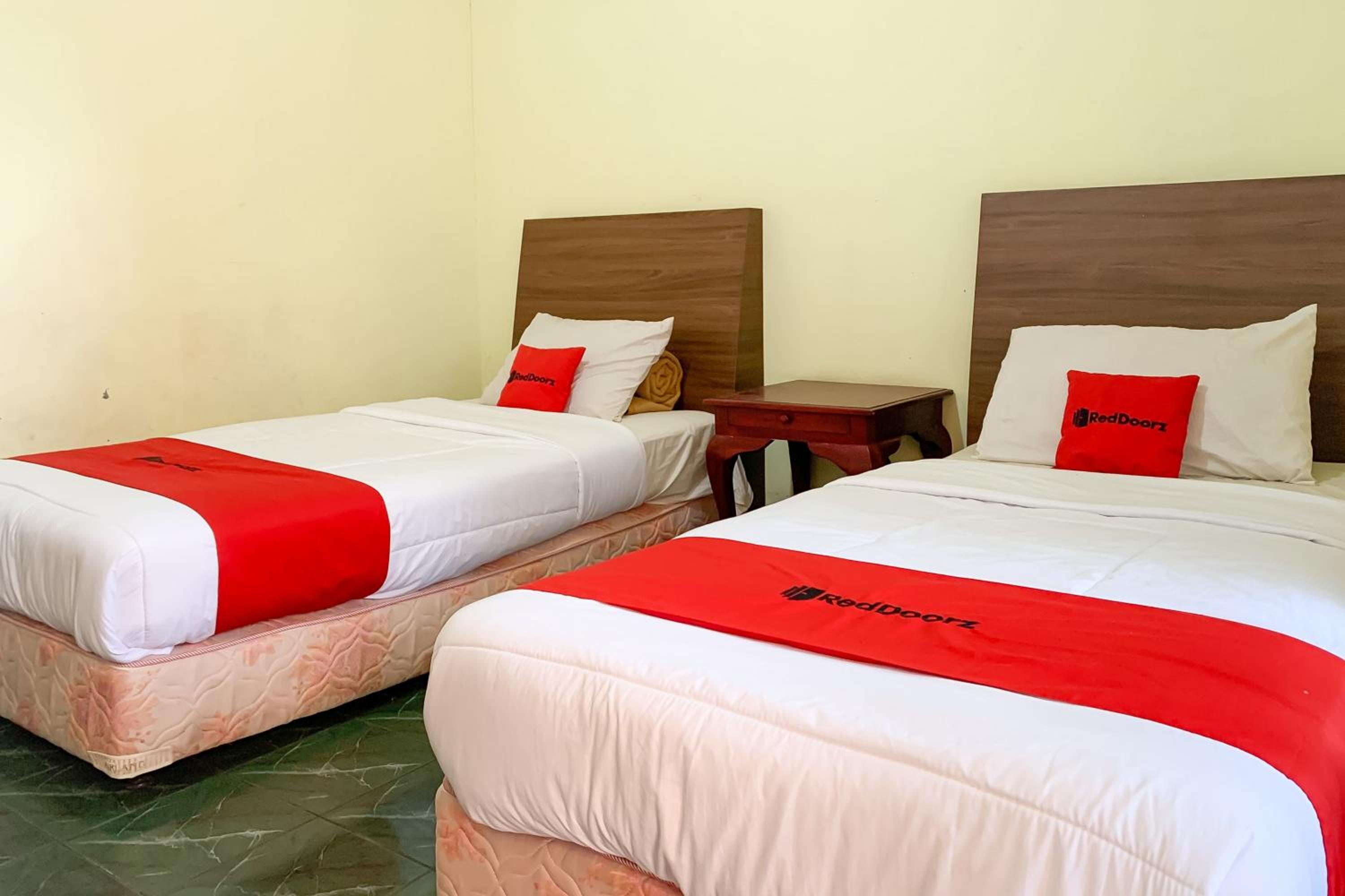 Standard Twin Room photo 2