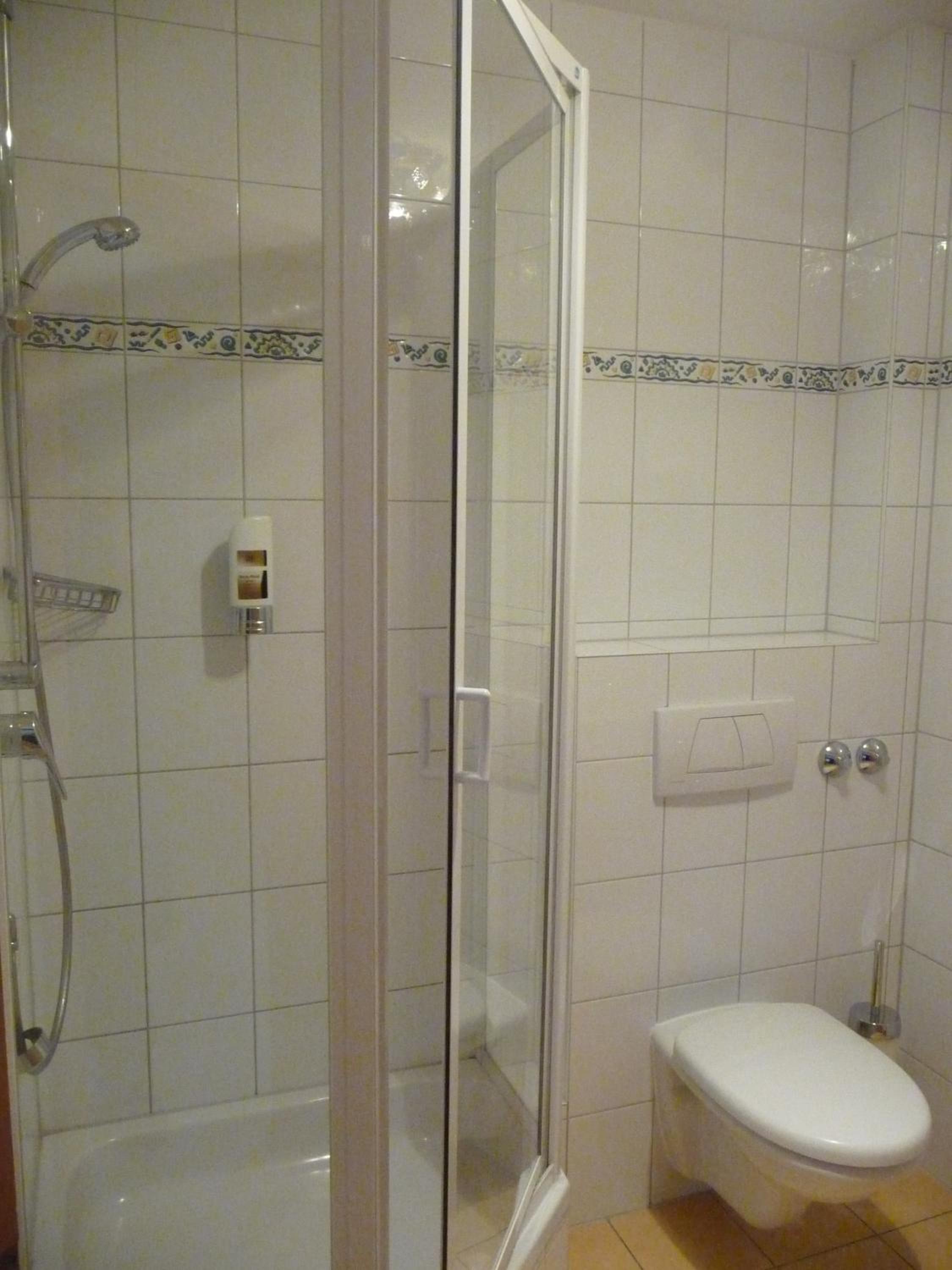 Double or Twin Room photo 2