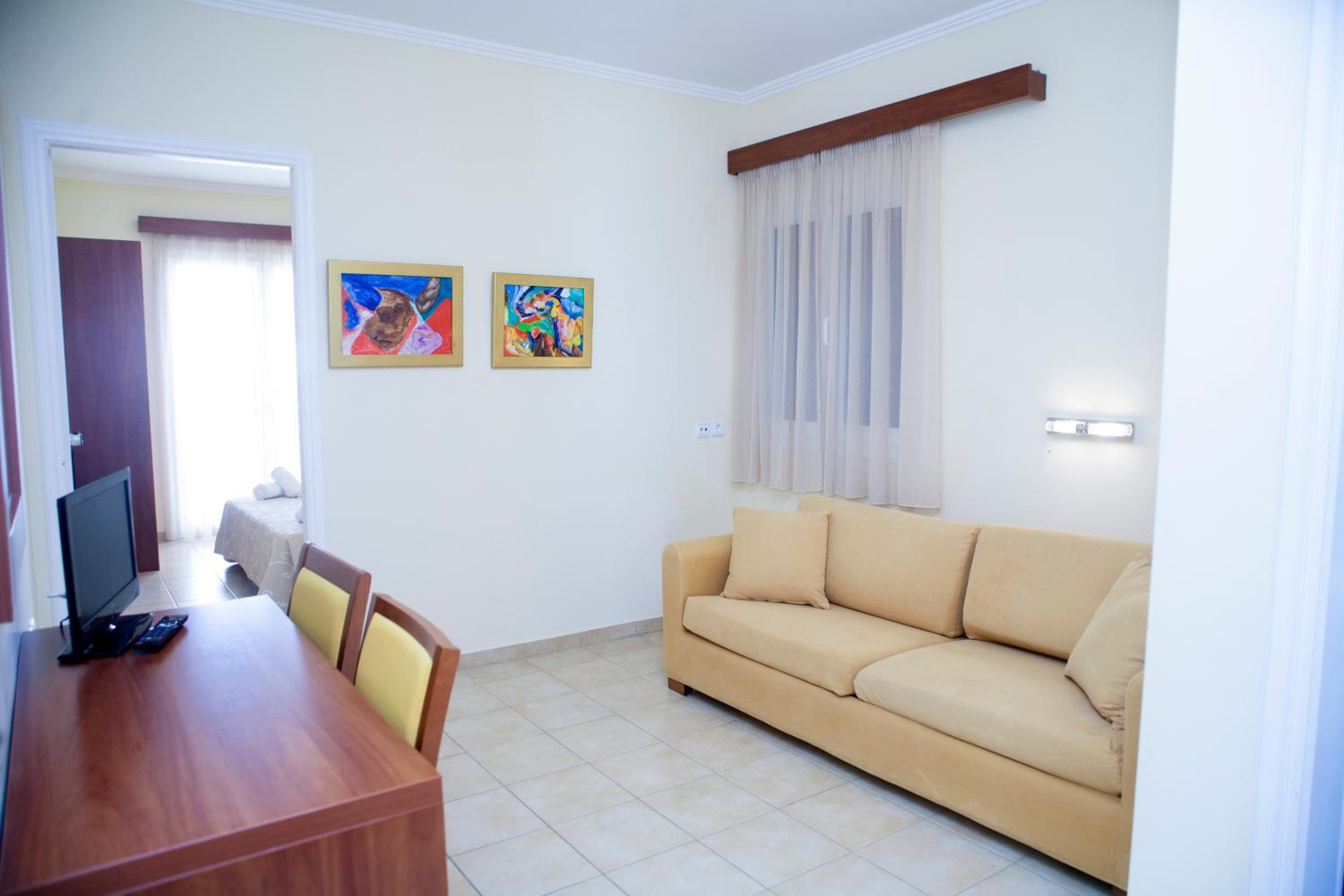 Suite (4 Adults)