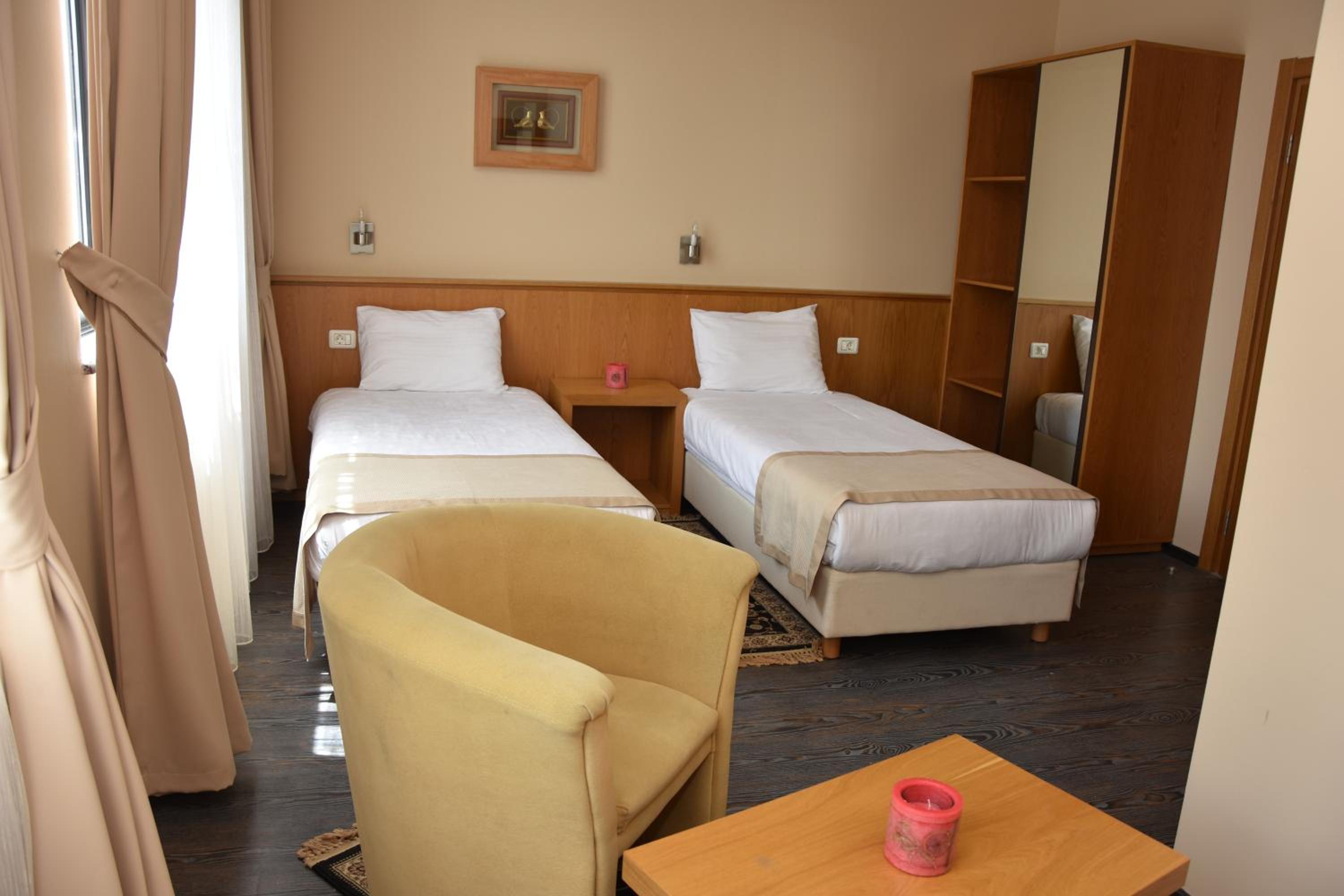 Twin Room photo 2
