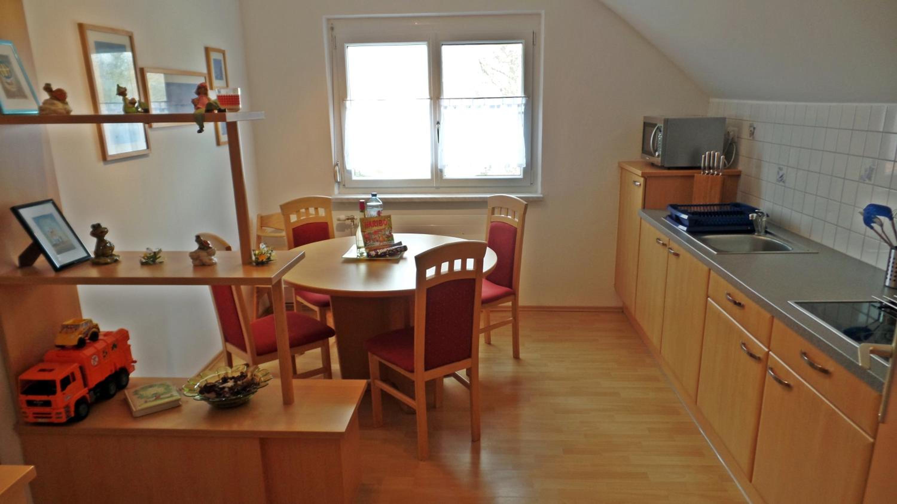 Two-Bedroom Apartment - Photo 7