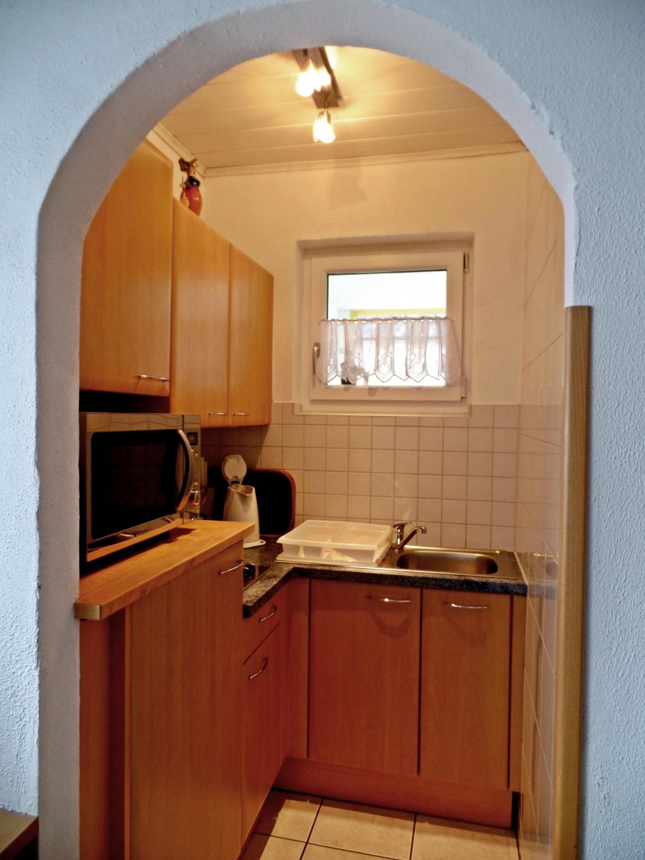 Apartment with Terrace - Photo 7